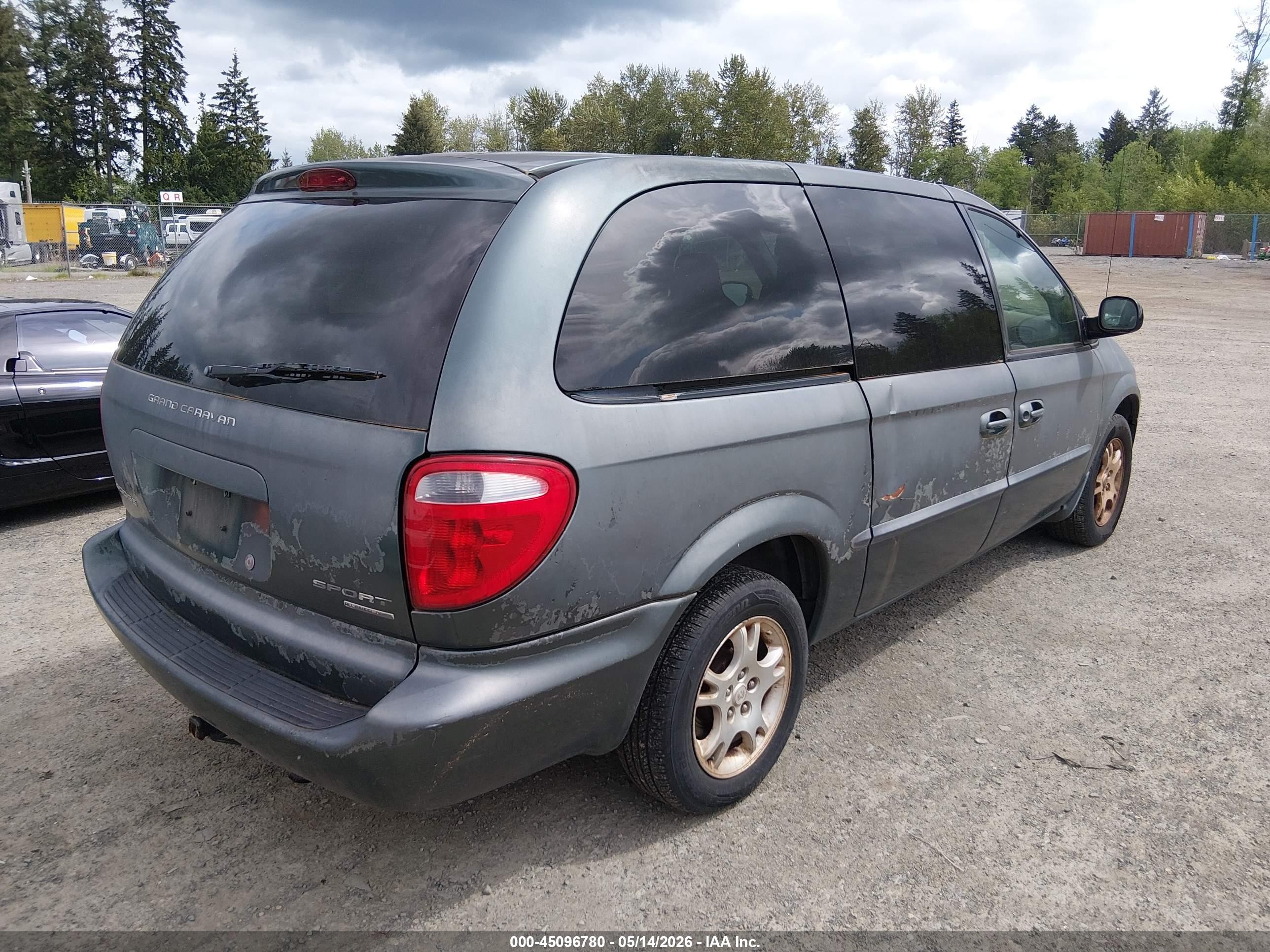2002 Dodge Grand Caravan Sport Gray vin: 2B4GT44L92R702227