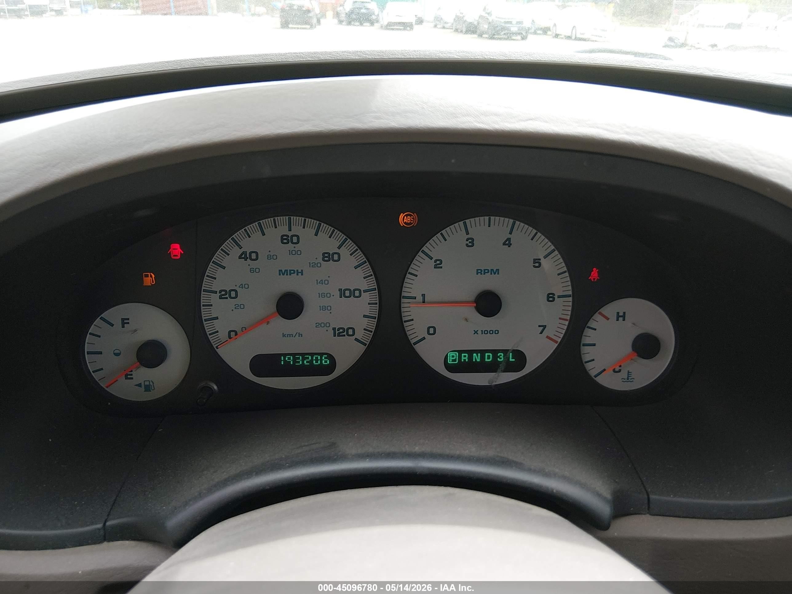 2002 Dodge Grand Caravan Sport Gray vin: 2B4GT44L92R702227