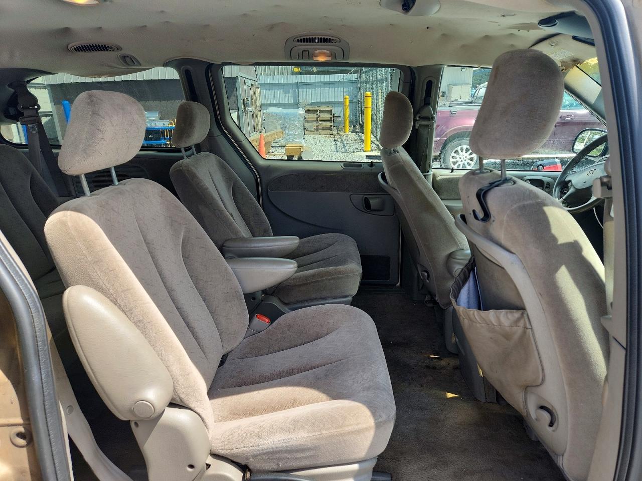 2001 Dodge Grand Caravan Es Beige vin: 2B4GT54L01R322150