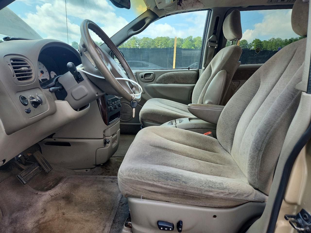 2001 Dodge Grand Caravan Es Beige vin: 2B4GT54L01R322150