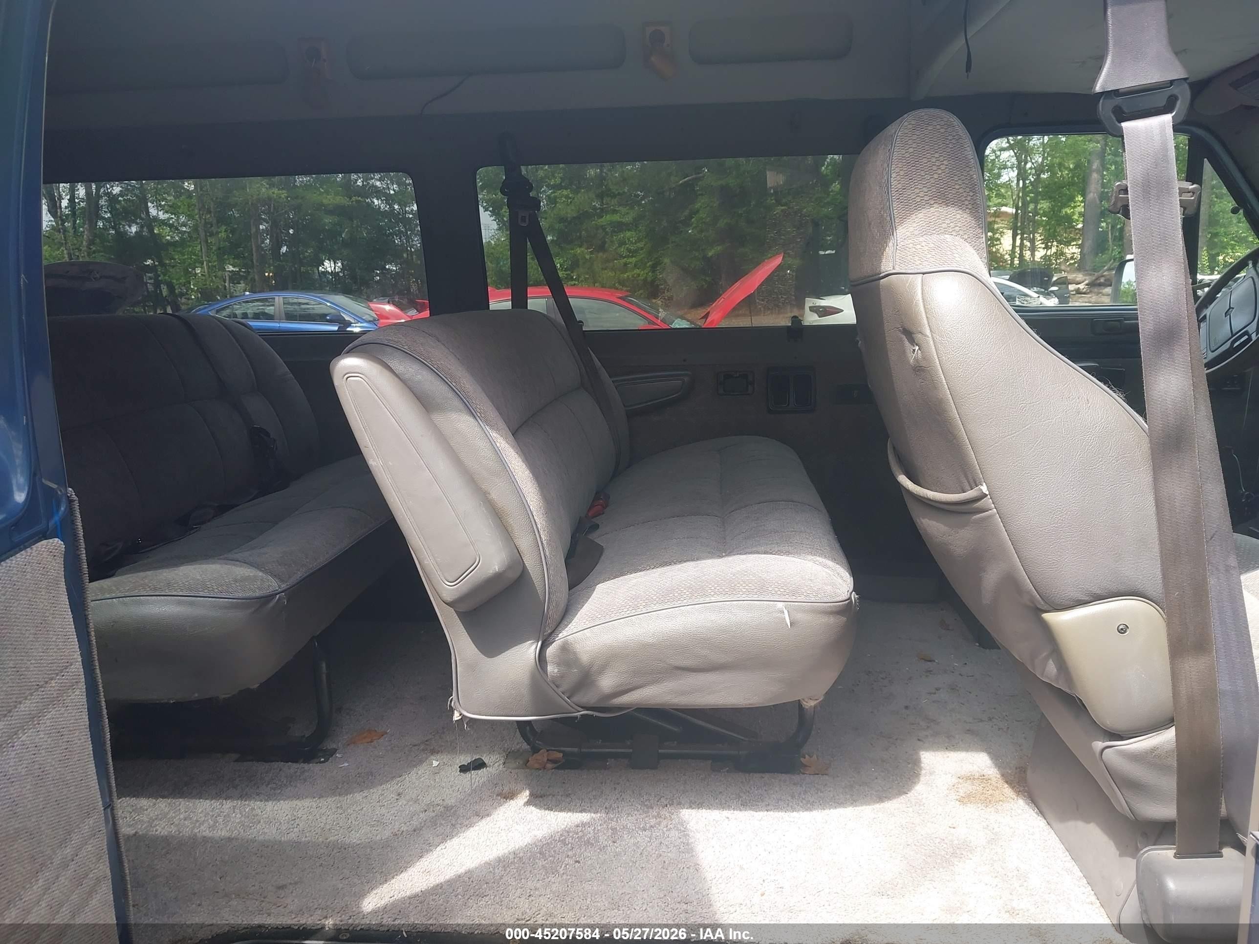 1996 Dodge Ram Wagon B2500 Blue vin: 2B4HB25Y0TK124714