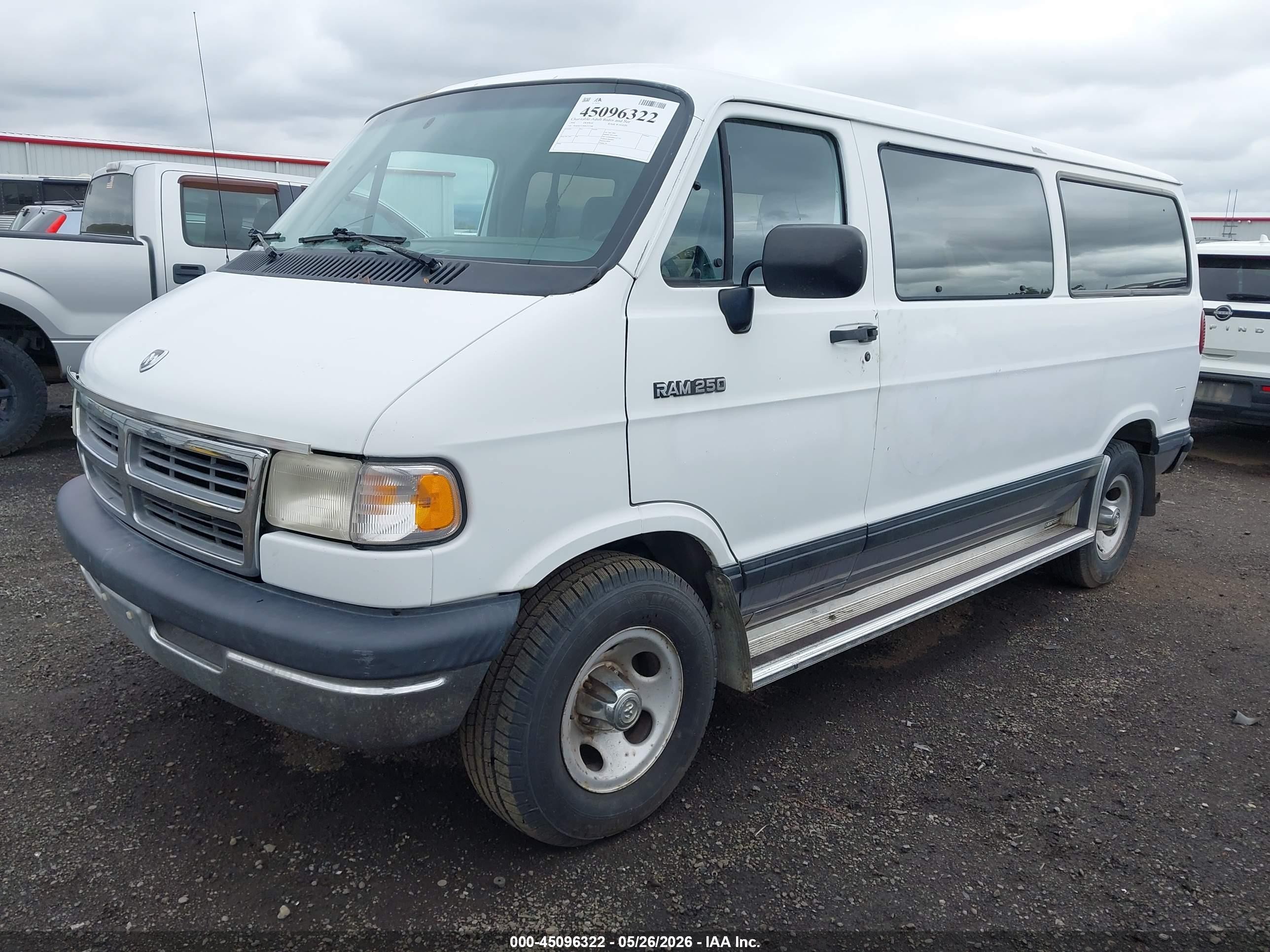 1994 Dodge Ram Wagon B250 Белый vin: 2B4HB25Y8RK131368