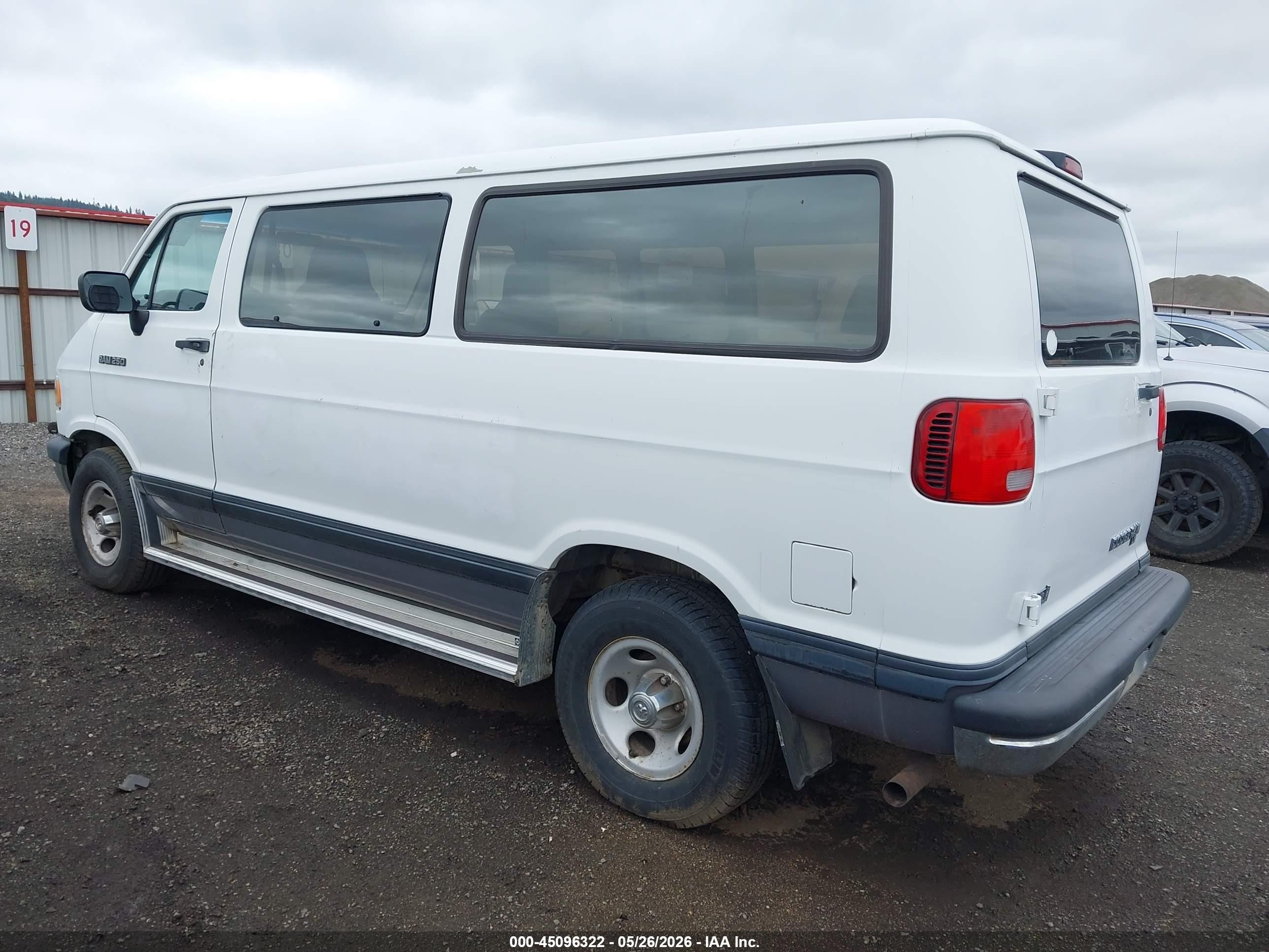 1994 Dodge Ram Wagon B250 Белый vin: 2B4HB25Y8RK131368