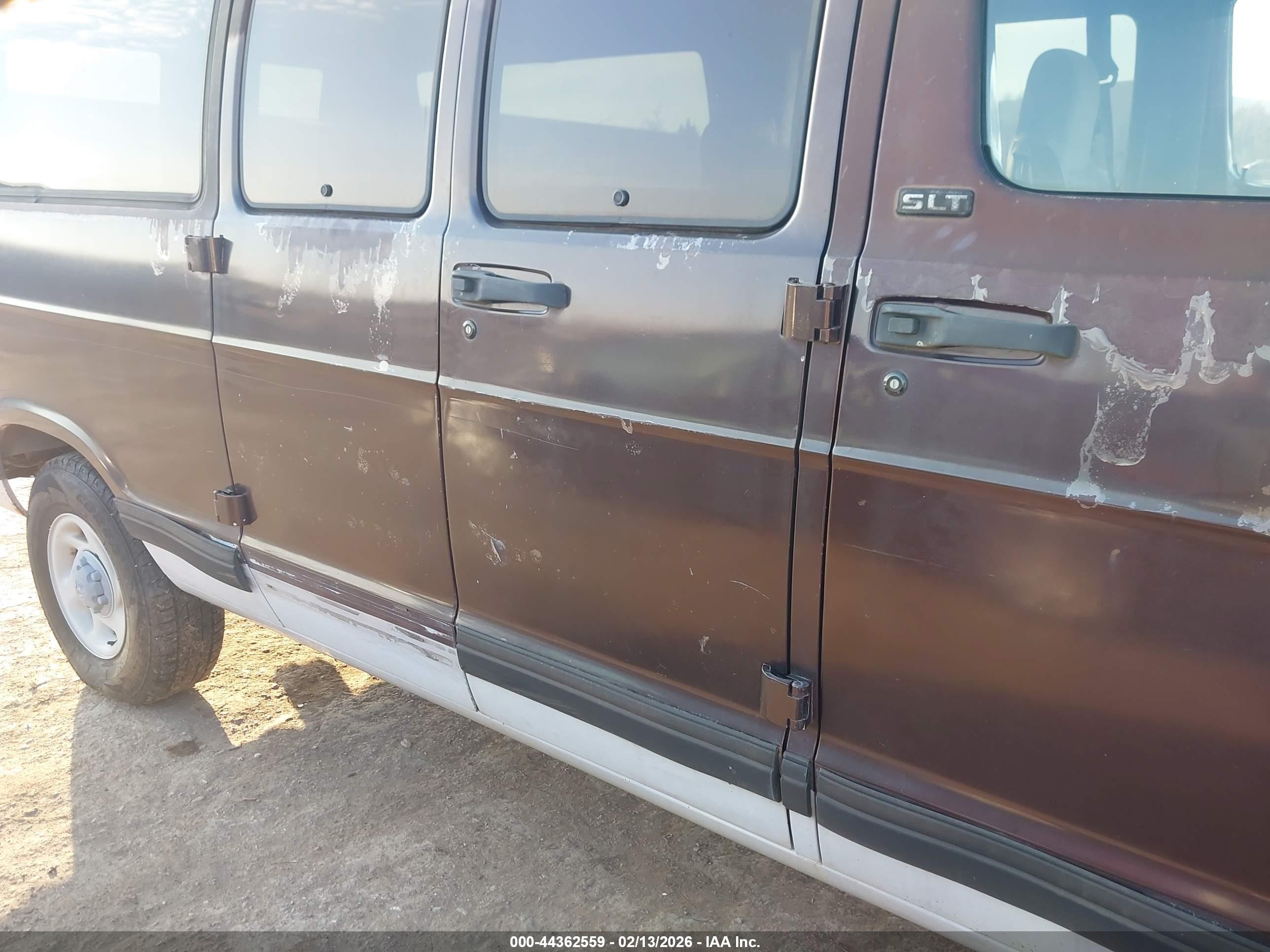 1996 Dodge Ram Wagon B2500 Brown vin: 2B4HB25Y9TK114831