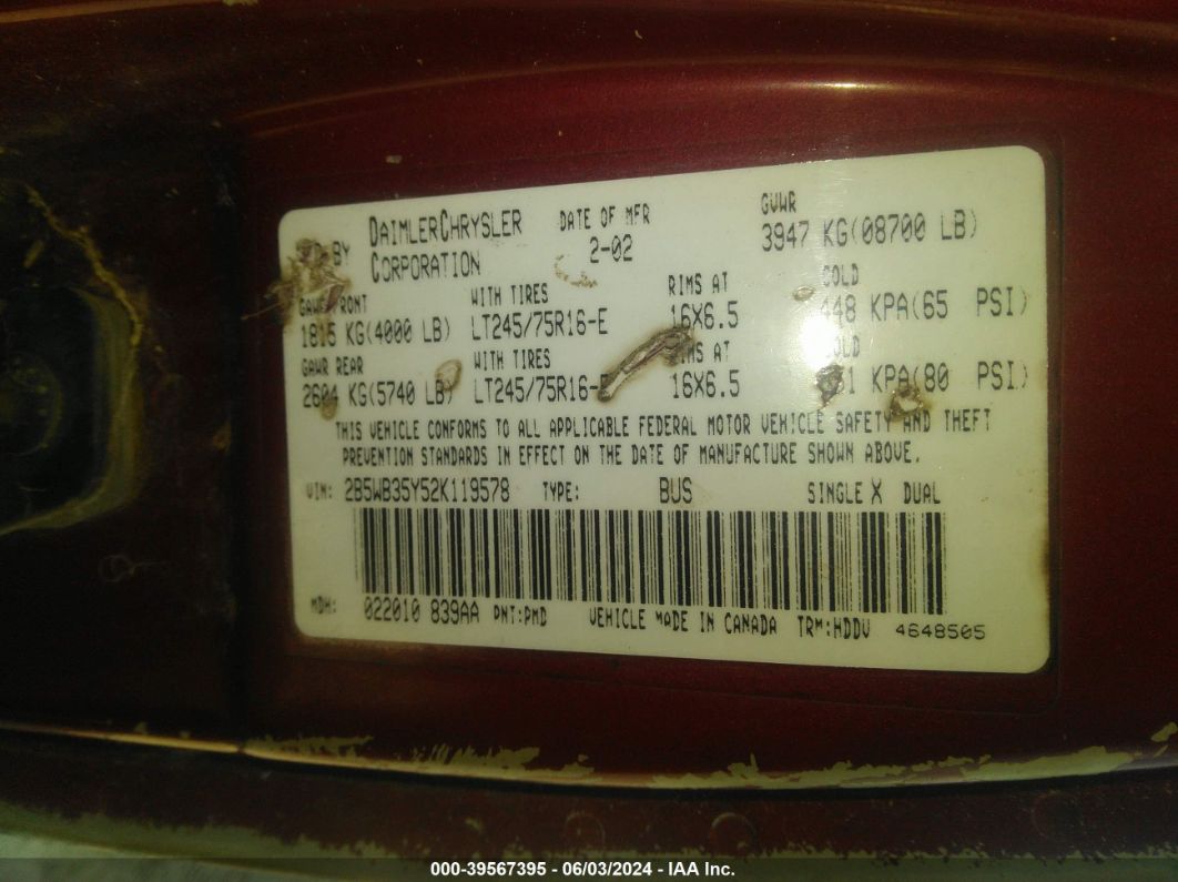 2002 Dodge Ram Wagon   Burgundy vin: 2B5WB35Y52K119578