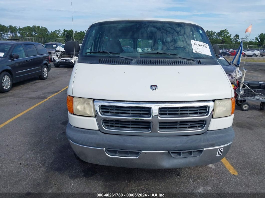 2002 Dodge Ram Wagon 3500   White vin: 2B5WB35Y92K123990