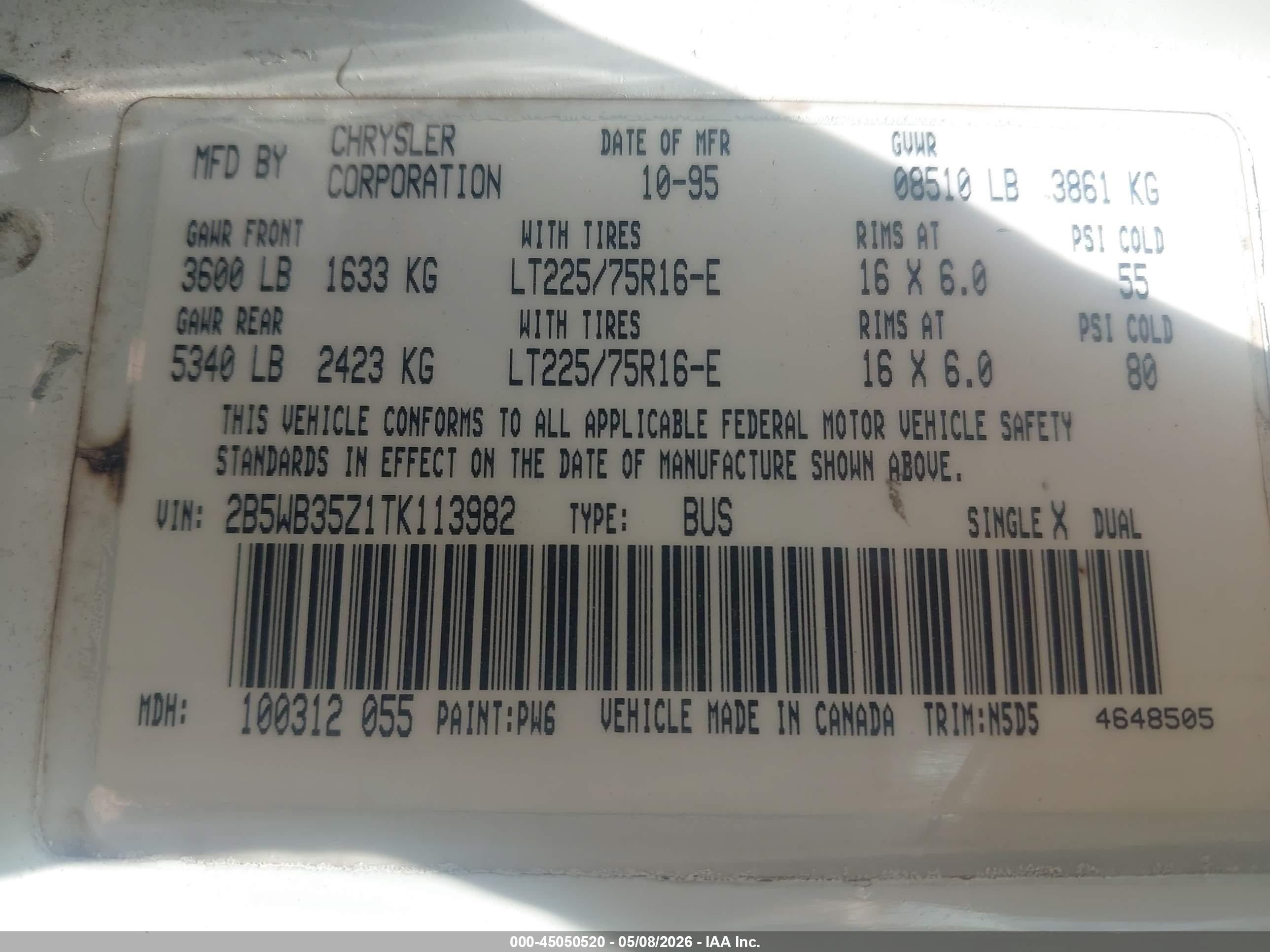 1996 Dodge Ram Wagon B3500 White vin: 2B5WB35Z1TK113982