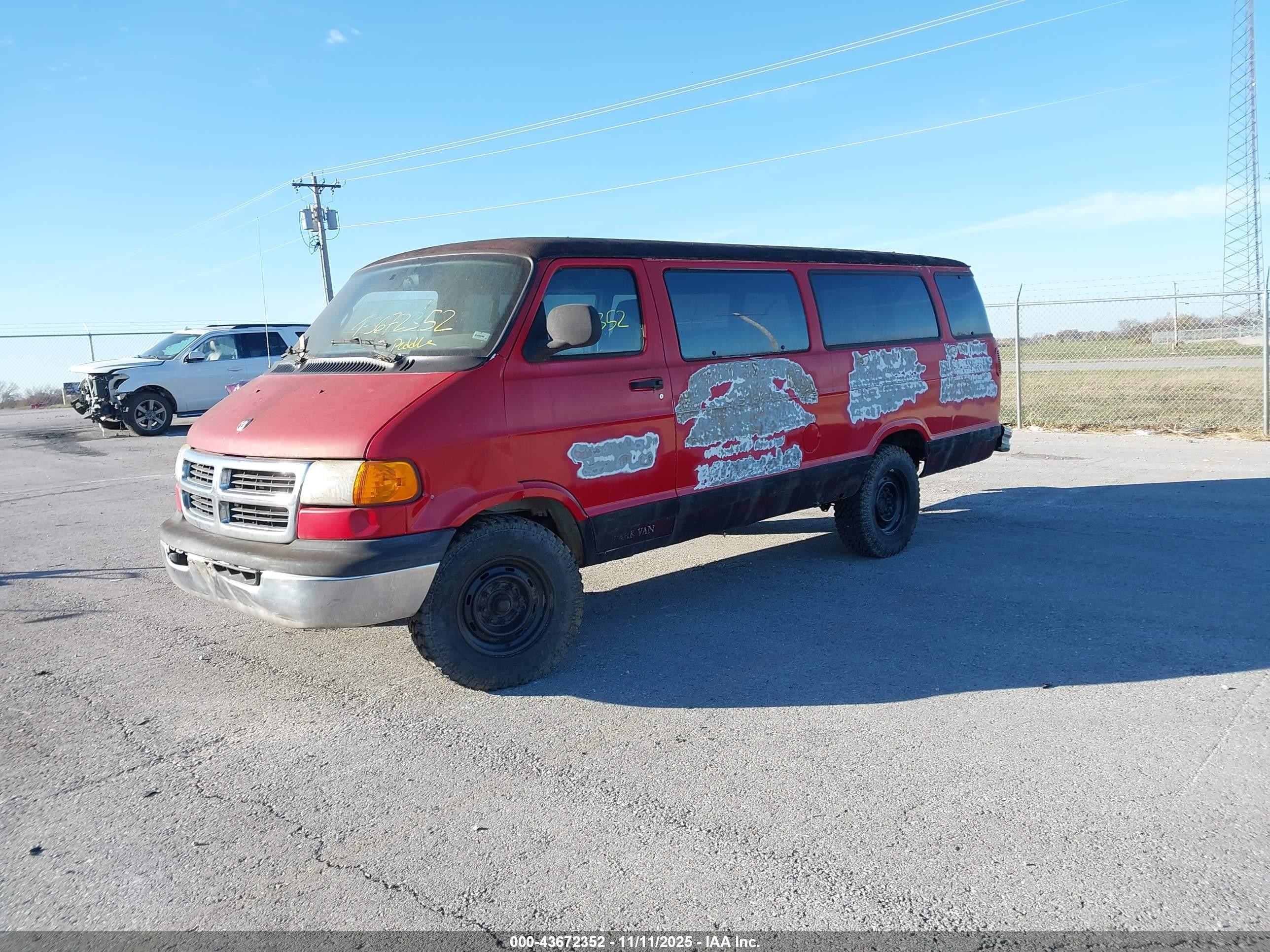 2002 Dodge Ram Wagon 3500   Красный vin: 2B5WB35Z32K134881