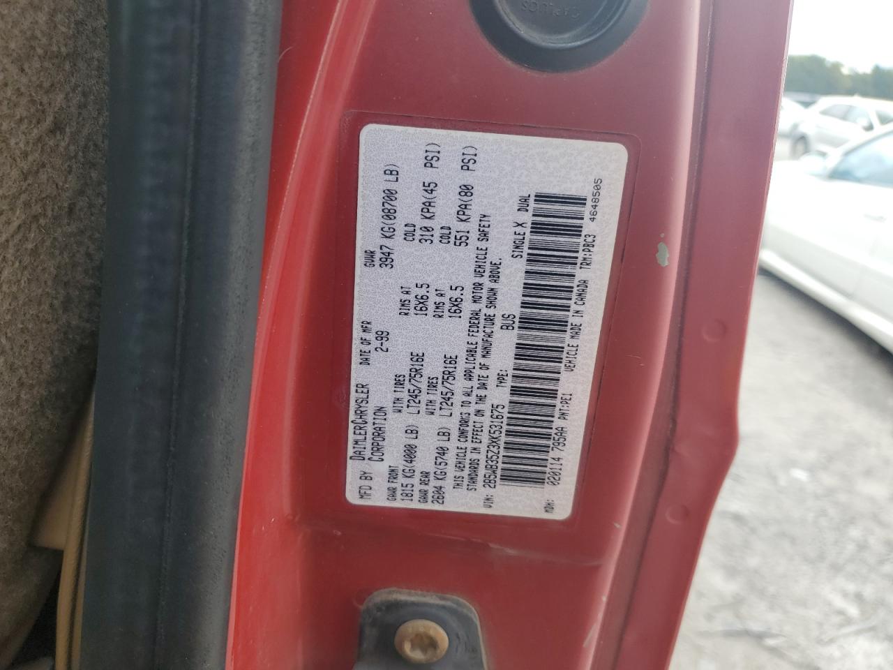 1999 Dodge Ram Wagon B3500 Red vin: 2B5WB35Z3XK531675