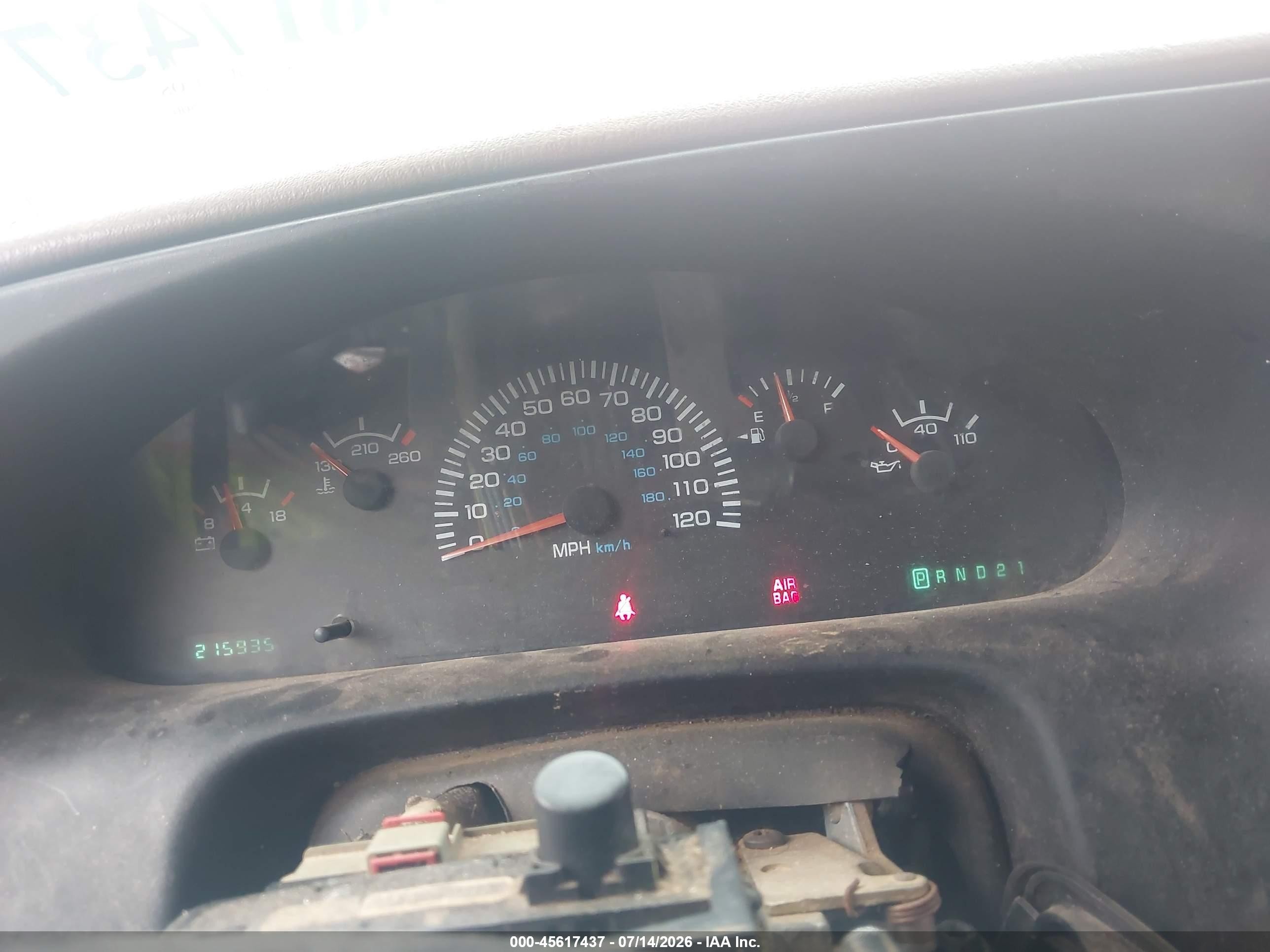 2001 Dodge Ram Wagon 3500   Red vin: 2B5WB35Z71K549720