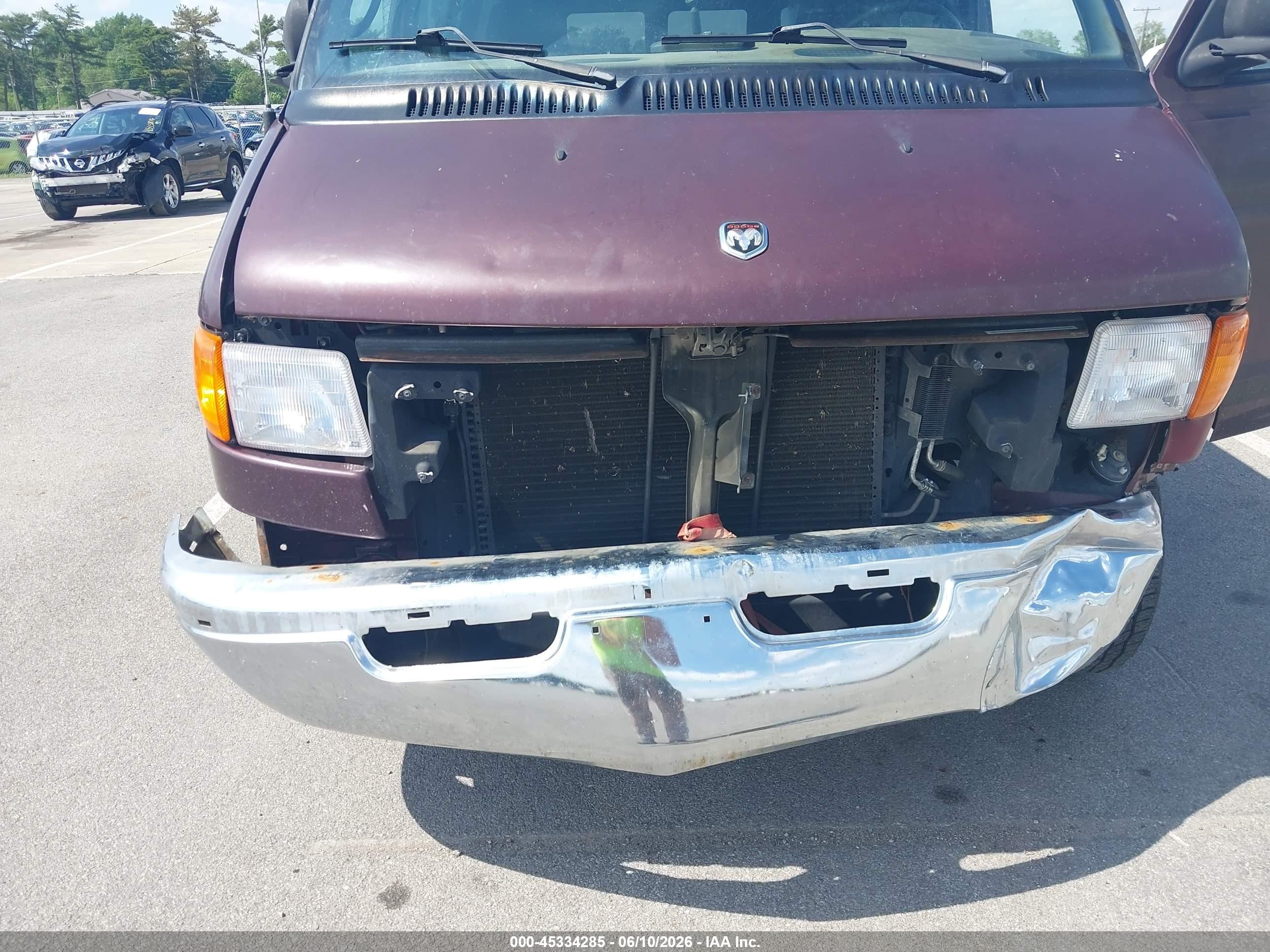 2001 Dodge Ram Wagon 3500   Burgundy vin: 2B5WB35Z91K543093