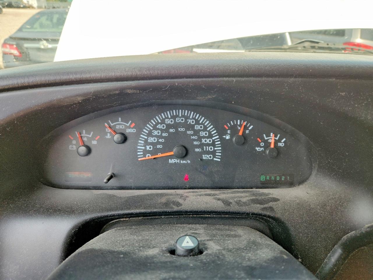 2002 Dodge Ram Wagon B3500 White vin: 2B5WB35Z92K125635