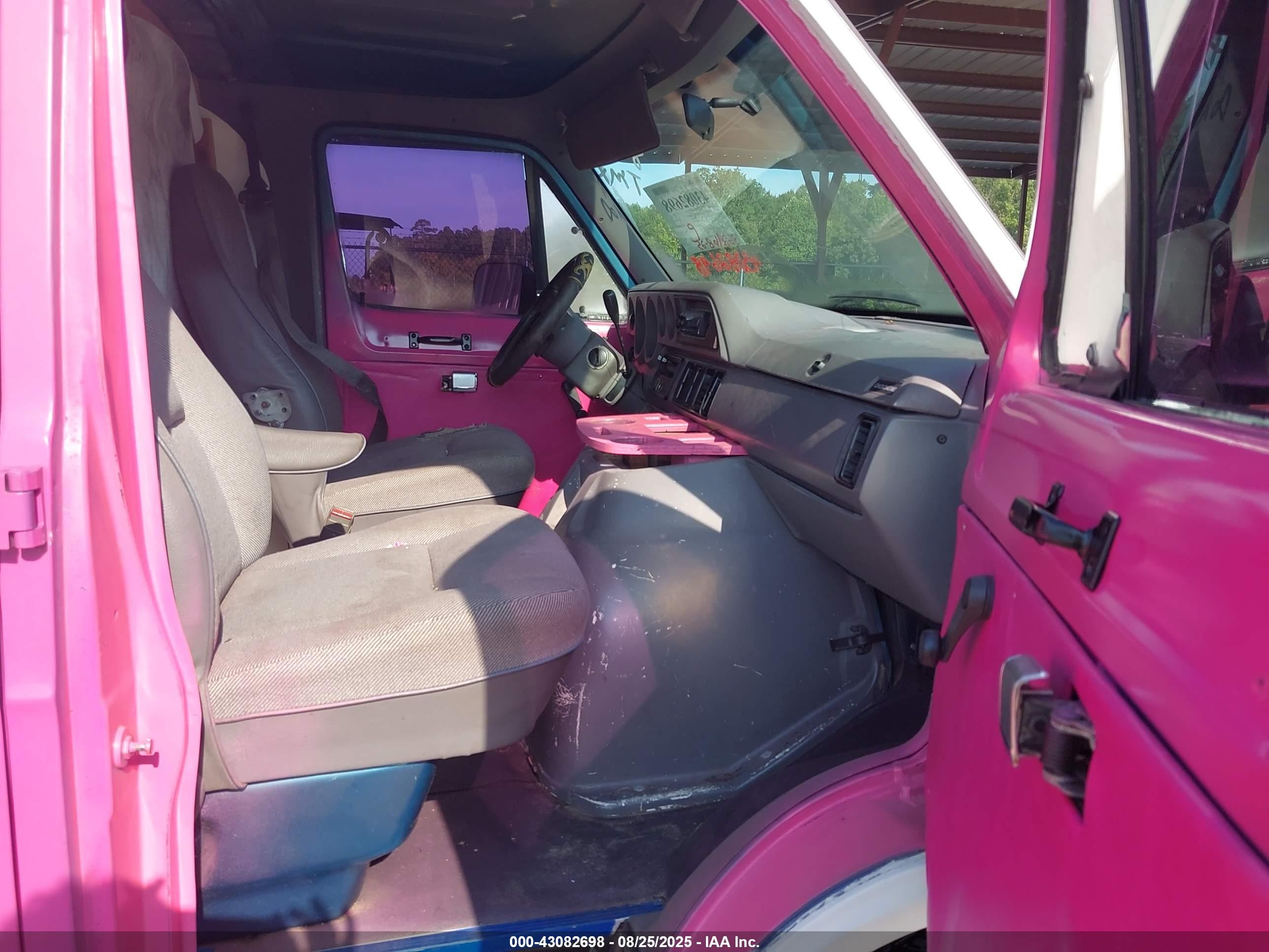 1994 Dodge Ram Wagon B350 Pink vin: 2B5WB35ZXRK173557
