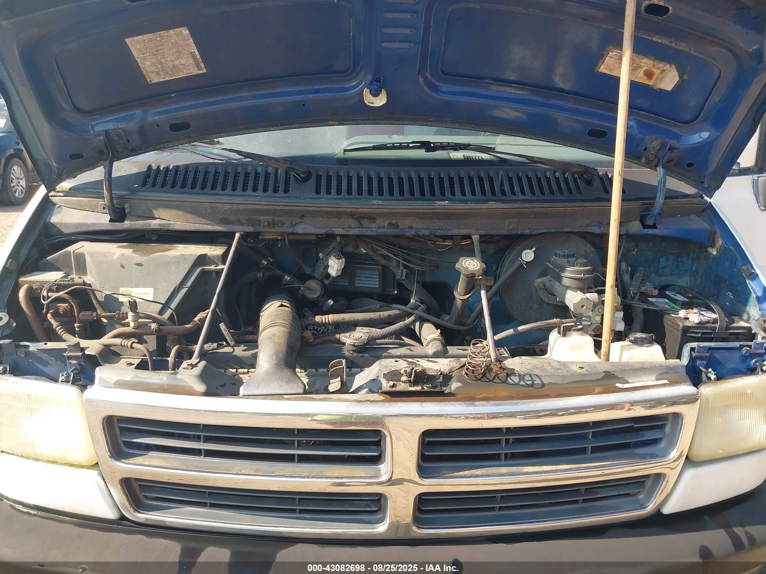 1994 Dodge Ram Wagon B350 Pink vin: 2B5WB35ZXRK173557