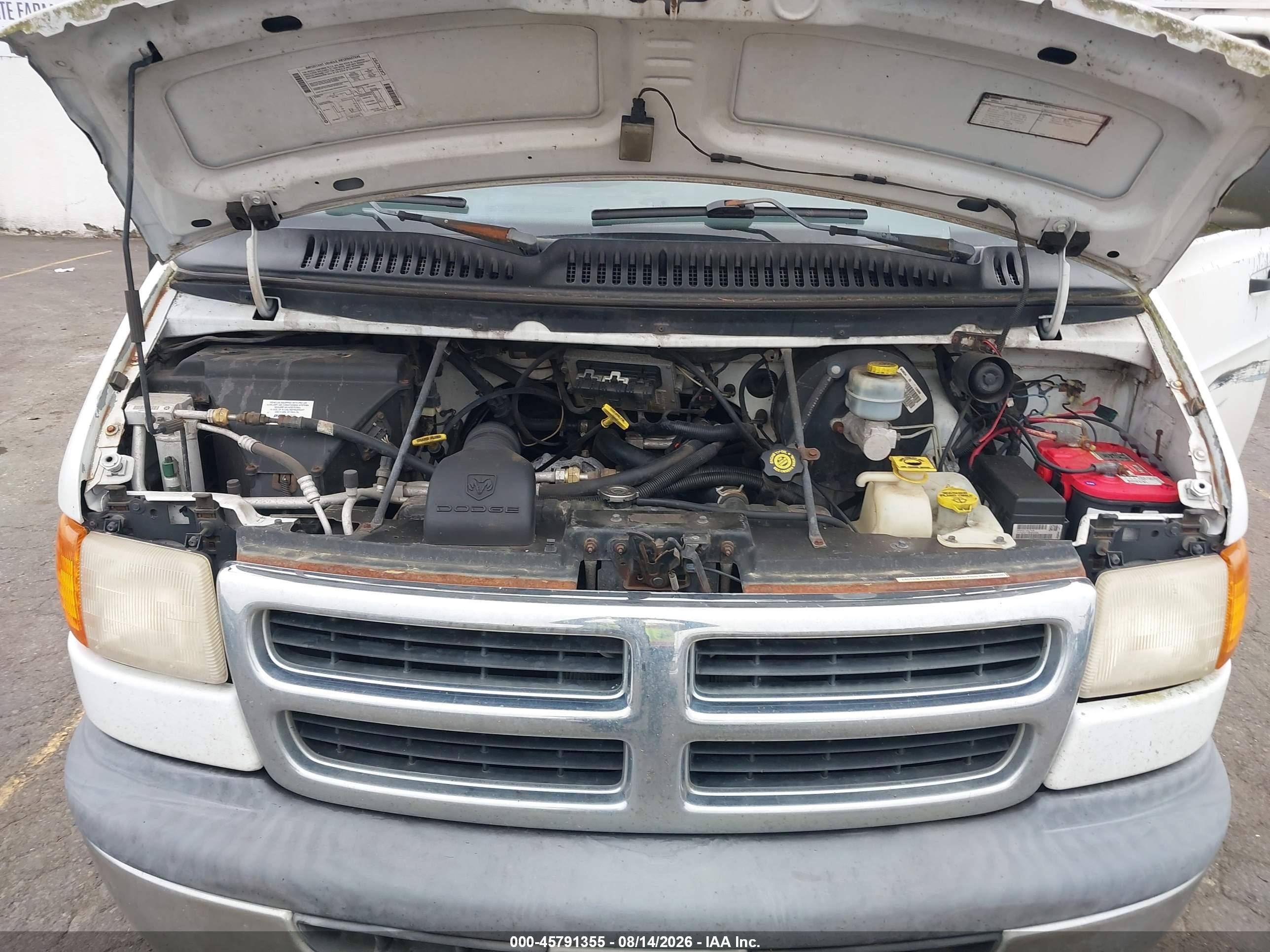 1999 Dodge Ram Van 1500 Commercial/conversion White vin: 2B6HB11X0XK507637