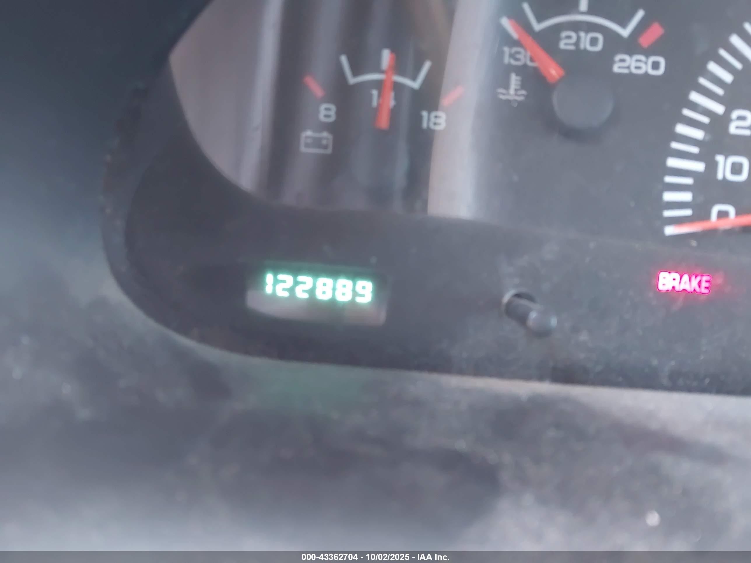 1999 Dodge Ram Van 1500 Commercial/conversion Green vin: 2B6HB11Y0XK563702