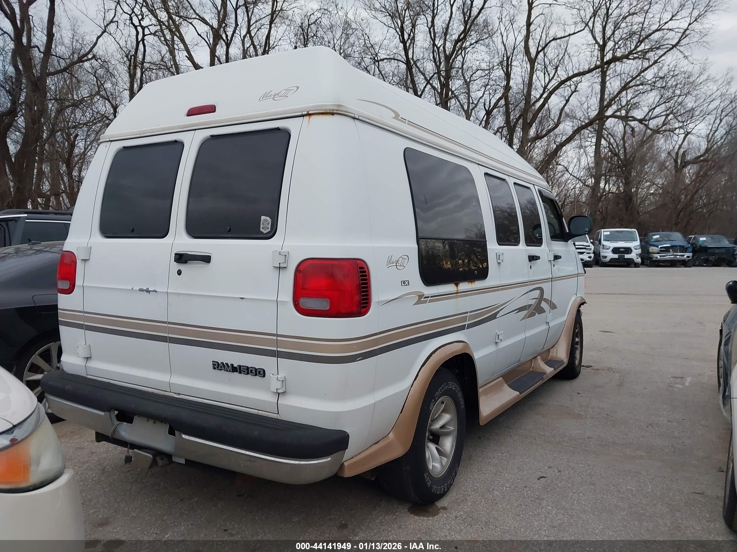 1999 Dodge Ram Van 1500 Commercial/conversion White vin: 2B6HB11Y1XK583246