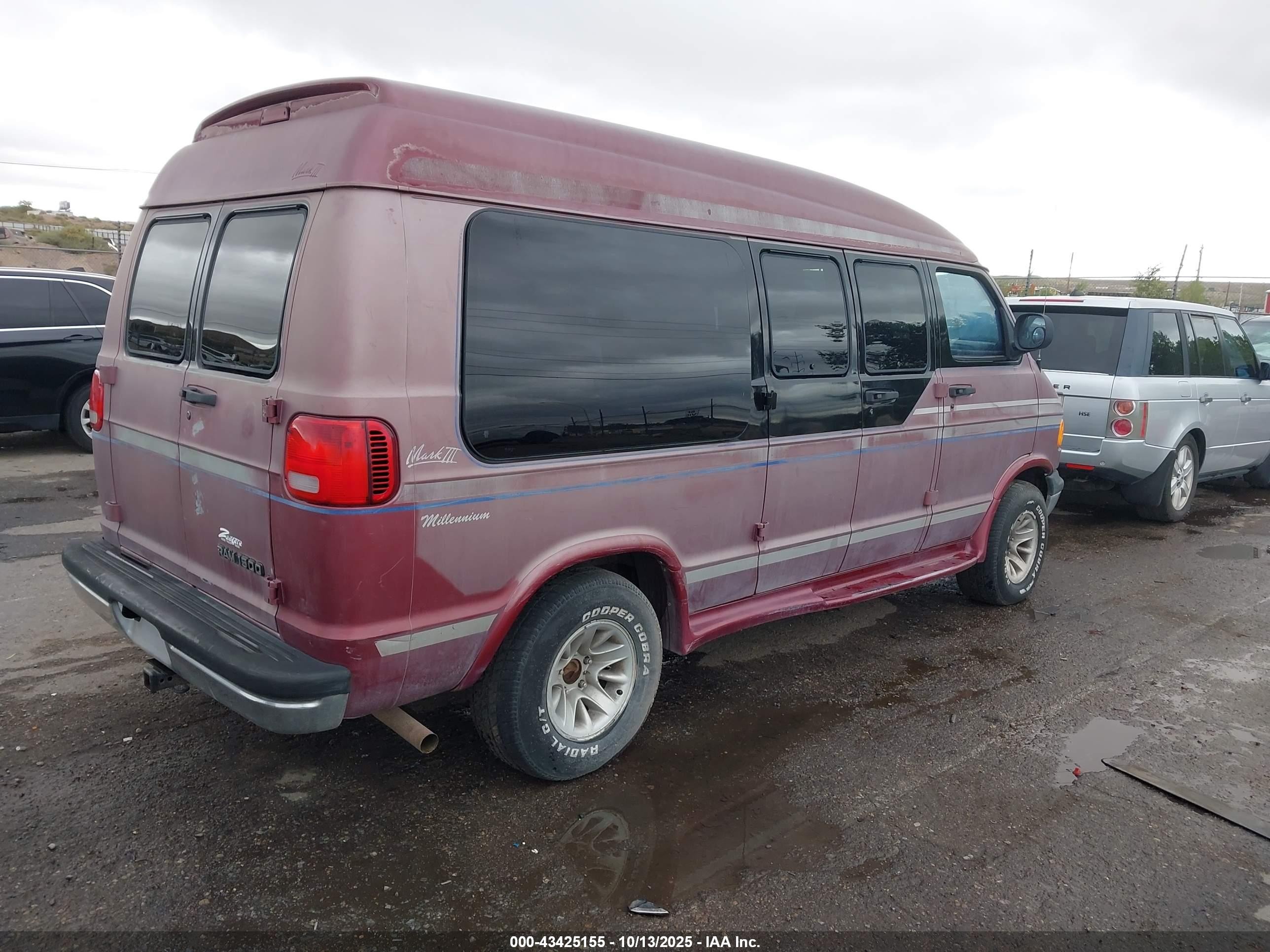 1999 Dodge Ram Van 1500 Commercial/conversion Red vin: 2B6HB11Y2XK503968