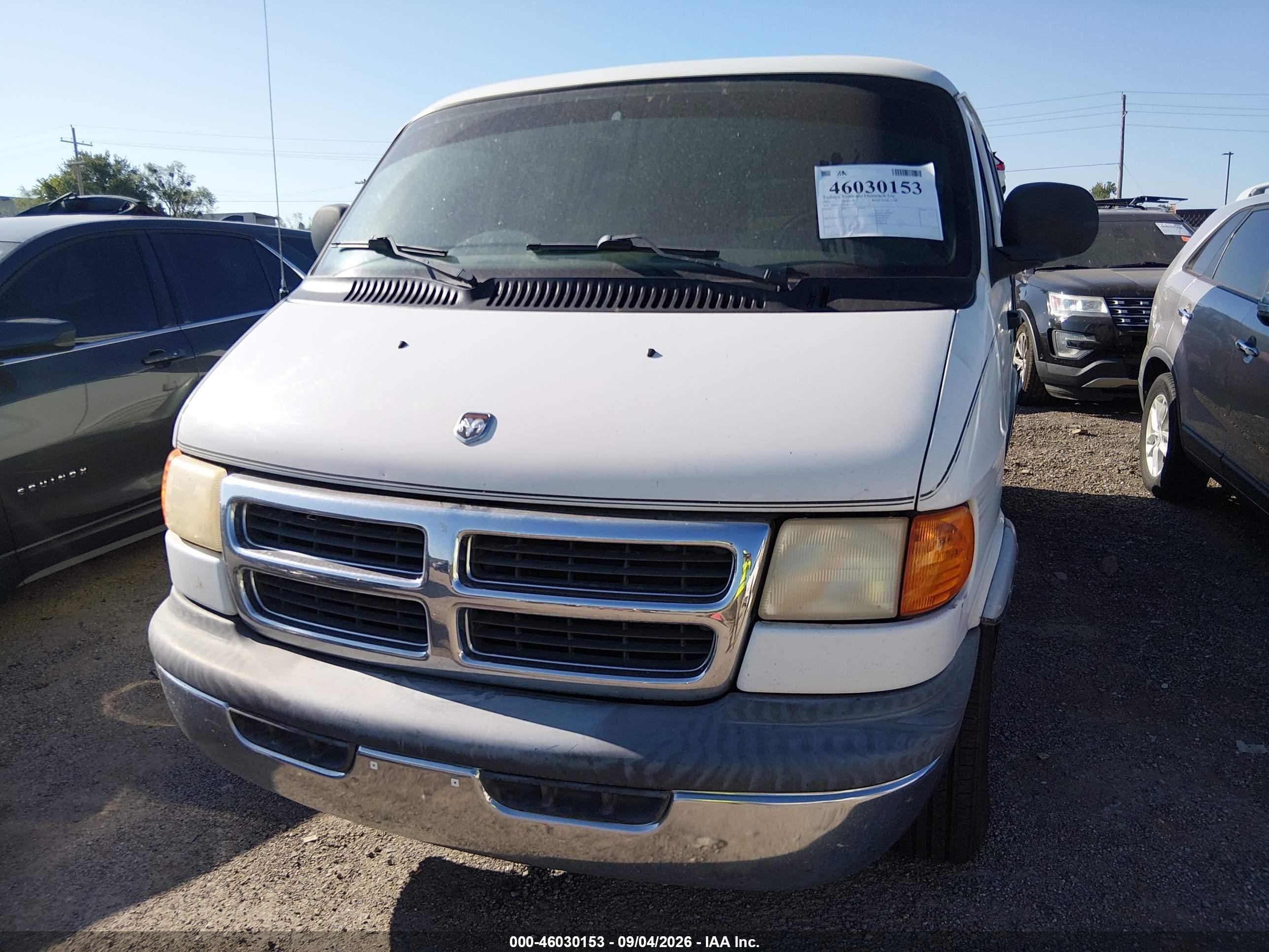 2001 Dodge Ram Van 1500 Conversion Белый vin: 2B6HB11Y31K532435