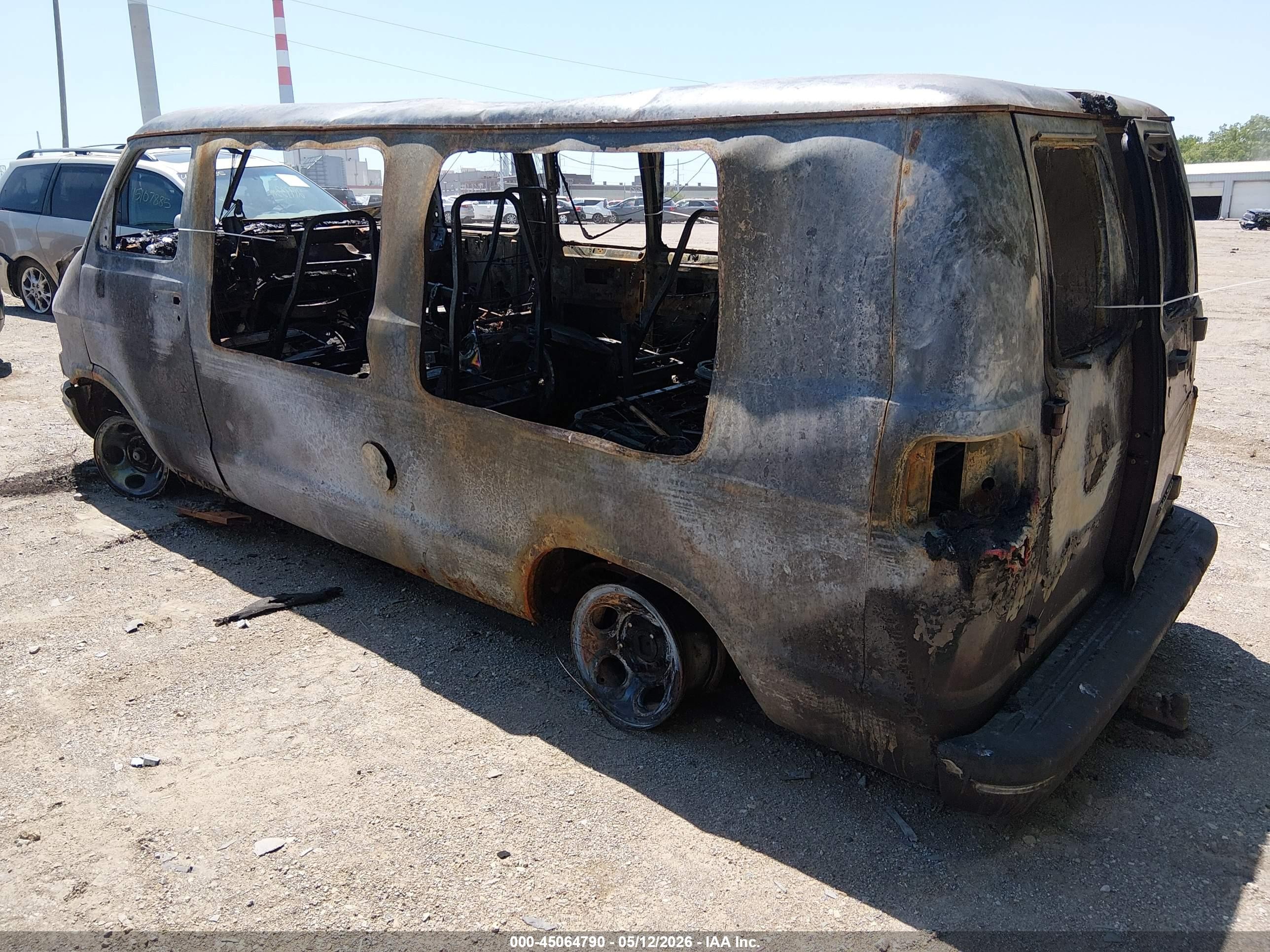 2001 Dodge Ram Van 1500 Conversion Серый vin: 2B6HB11Y31K557738