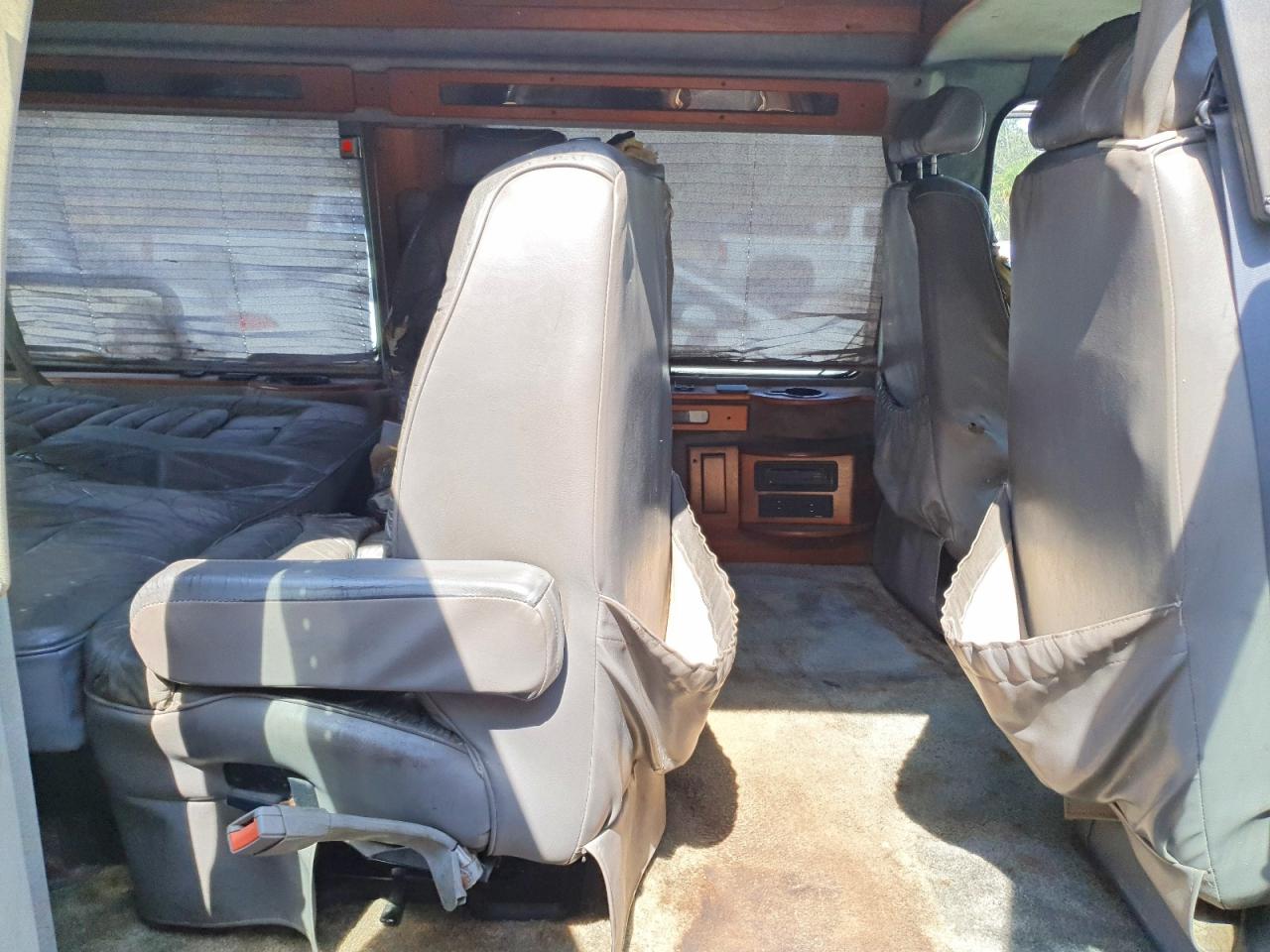 2000 Dodge Ram Van B1500 White vin: 2B6HB11Y3YK163120