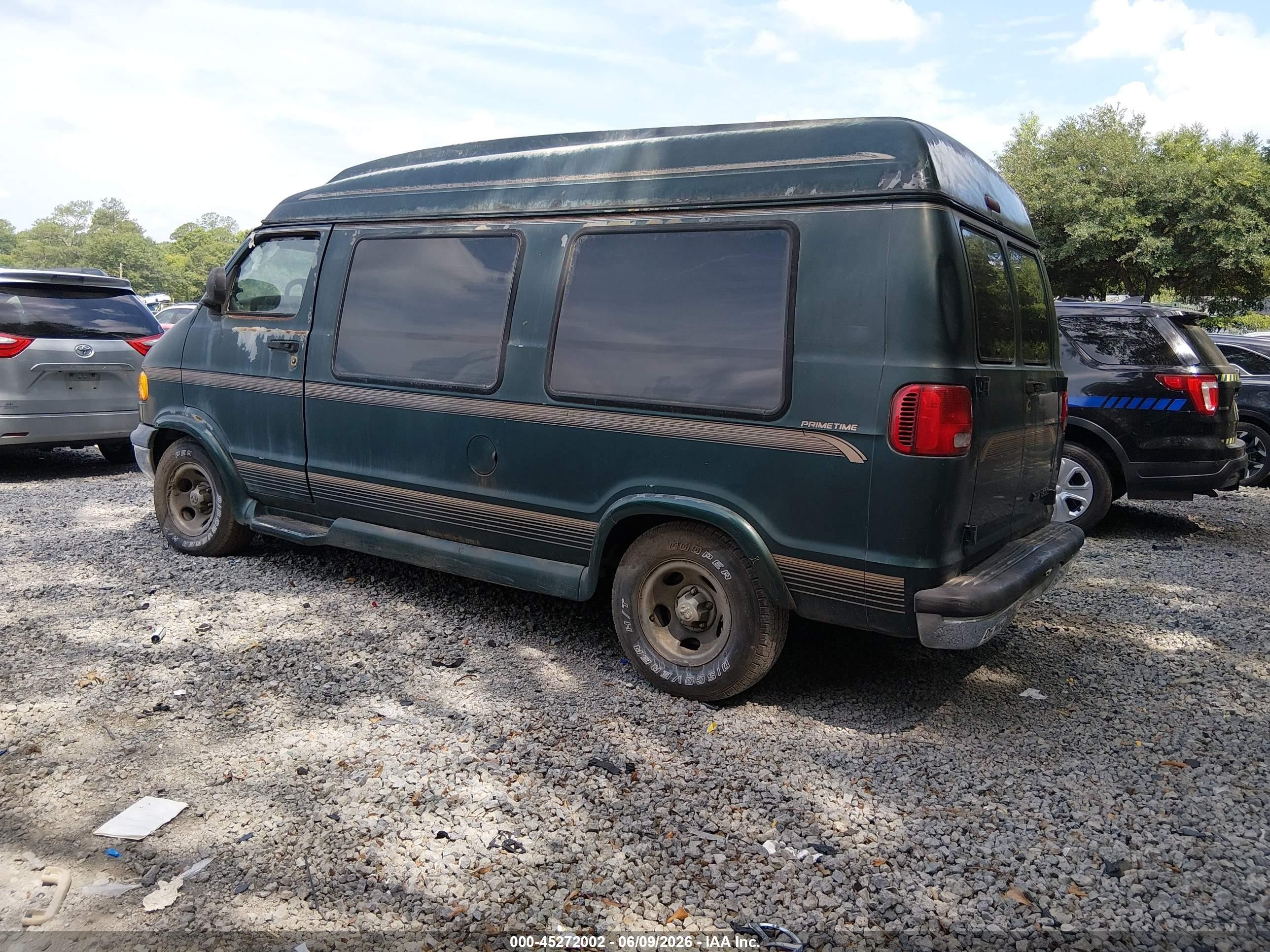 1999 Dodge Ram Van 1500 Commercial/conversion Green vin: 2B6HB11Y4XK582494