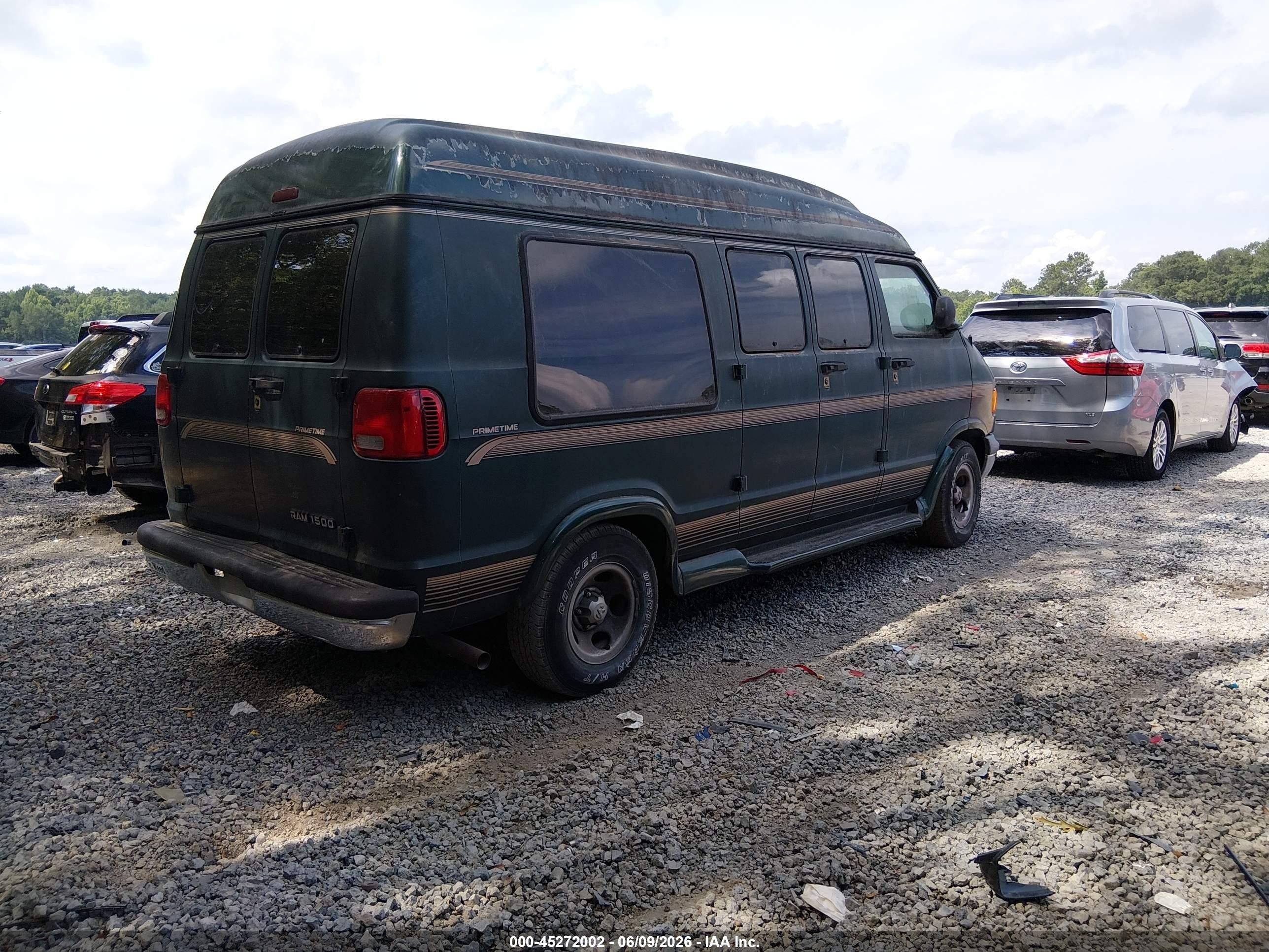 1999 Dodge Ram Van 1500 Commercial/conversion Green vin: 2B6HB11Y4XK582494