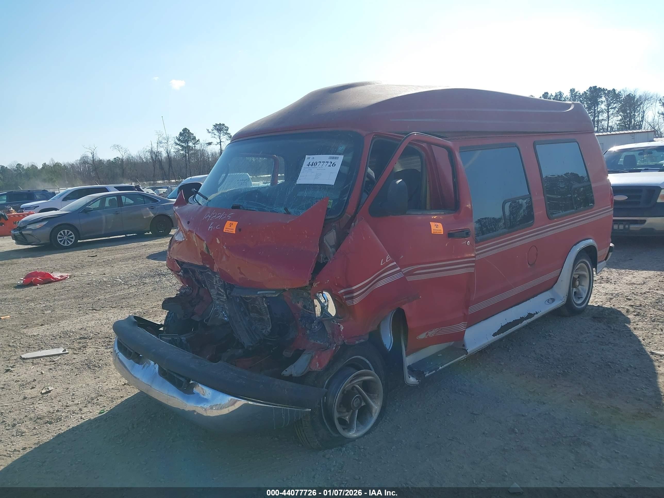 2002 Dodge Ram Van 1500 Conversion Burgundy vin: 2B6HB11Y62K104795