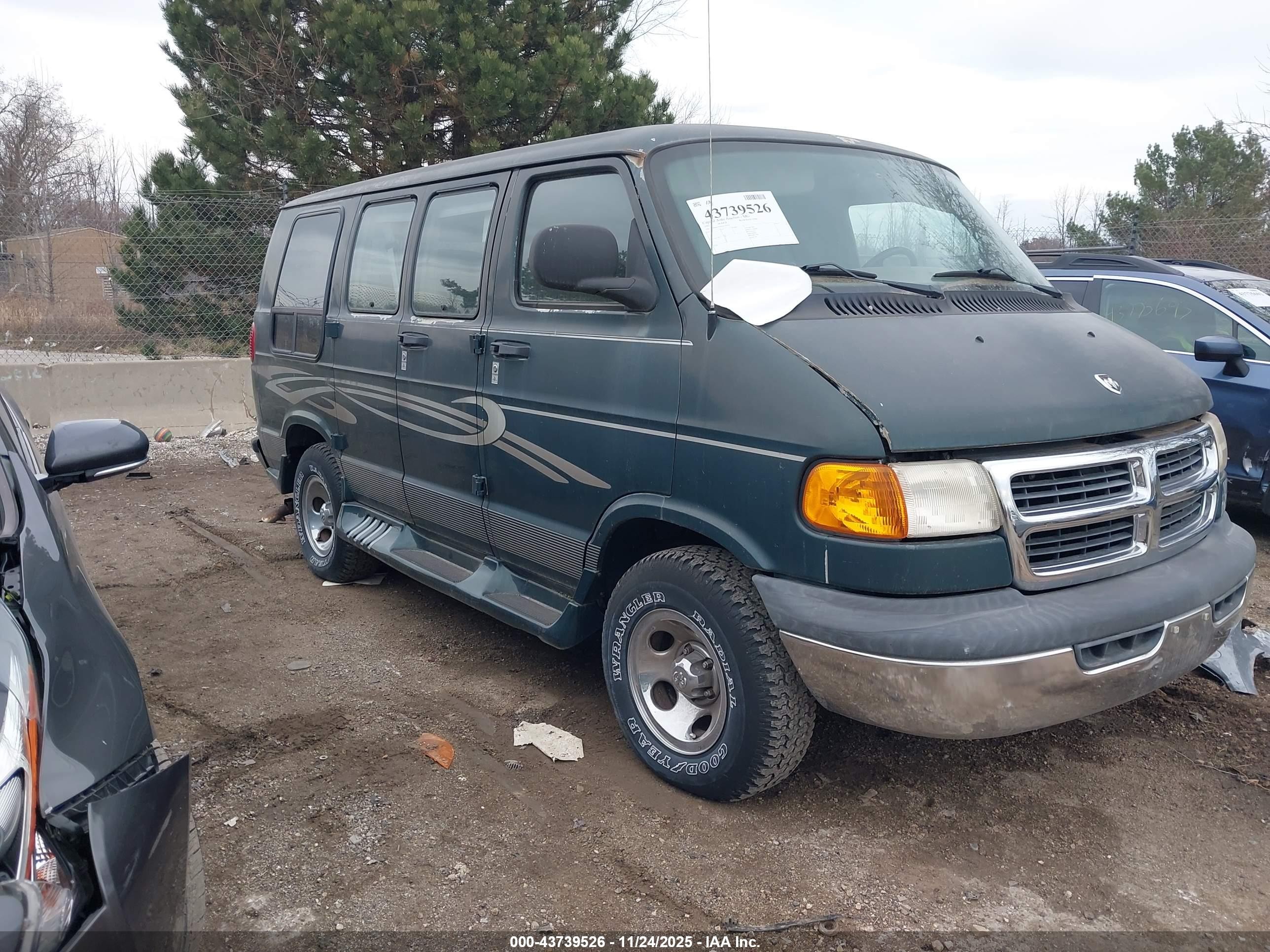 2001 Dodge Ram Van 1500 Conversion Green vin: 2B6HB11Y91K550230