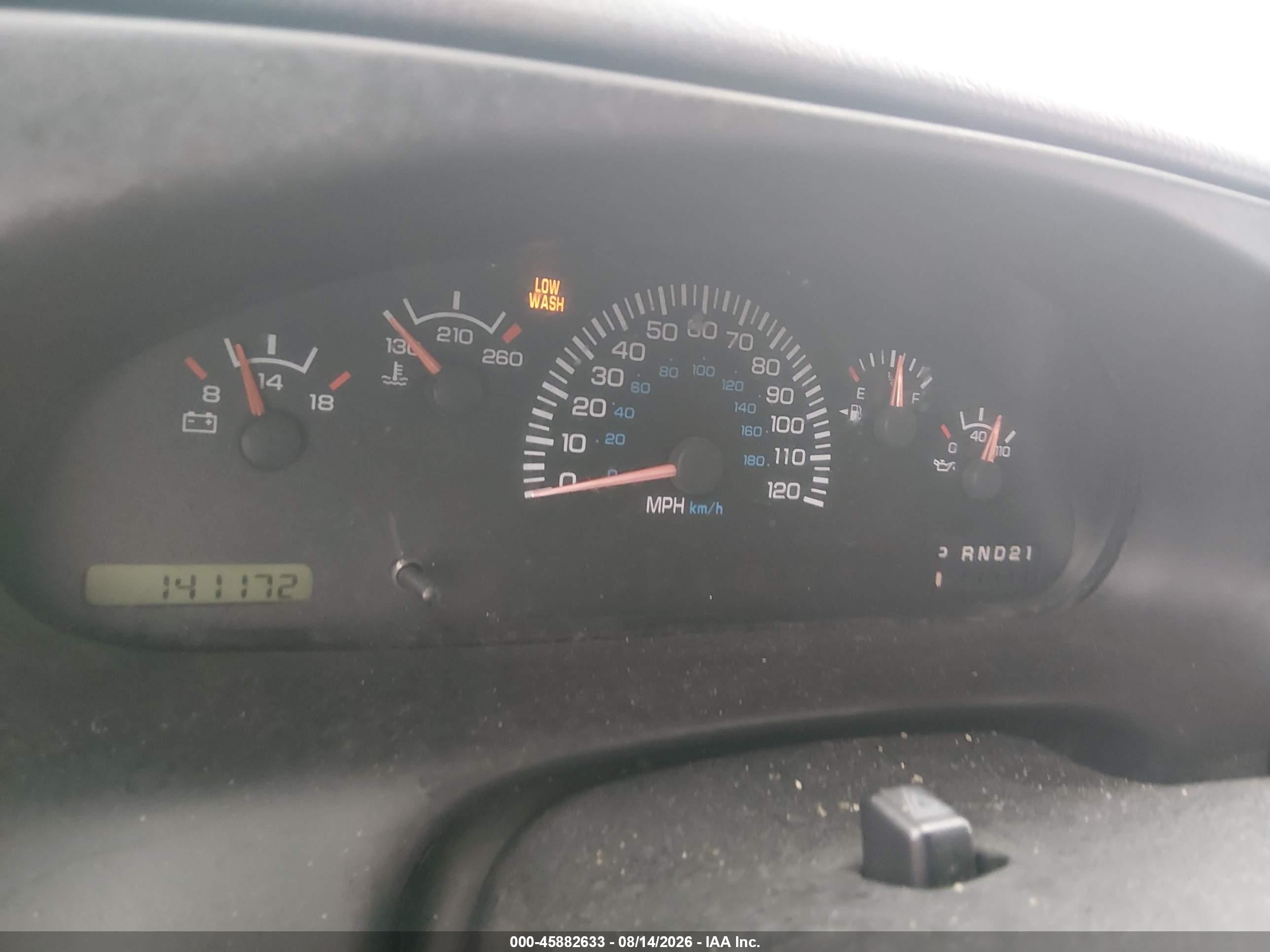 1998 Dodge Ram Van Commercial/conversion Red vin: 2B6HB11Y9WK137201