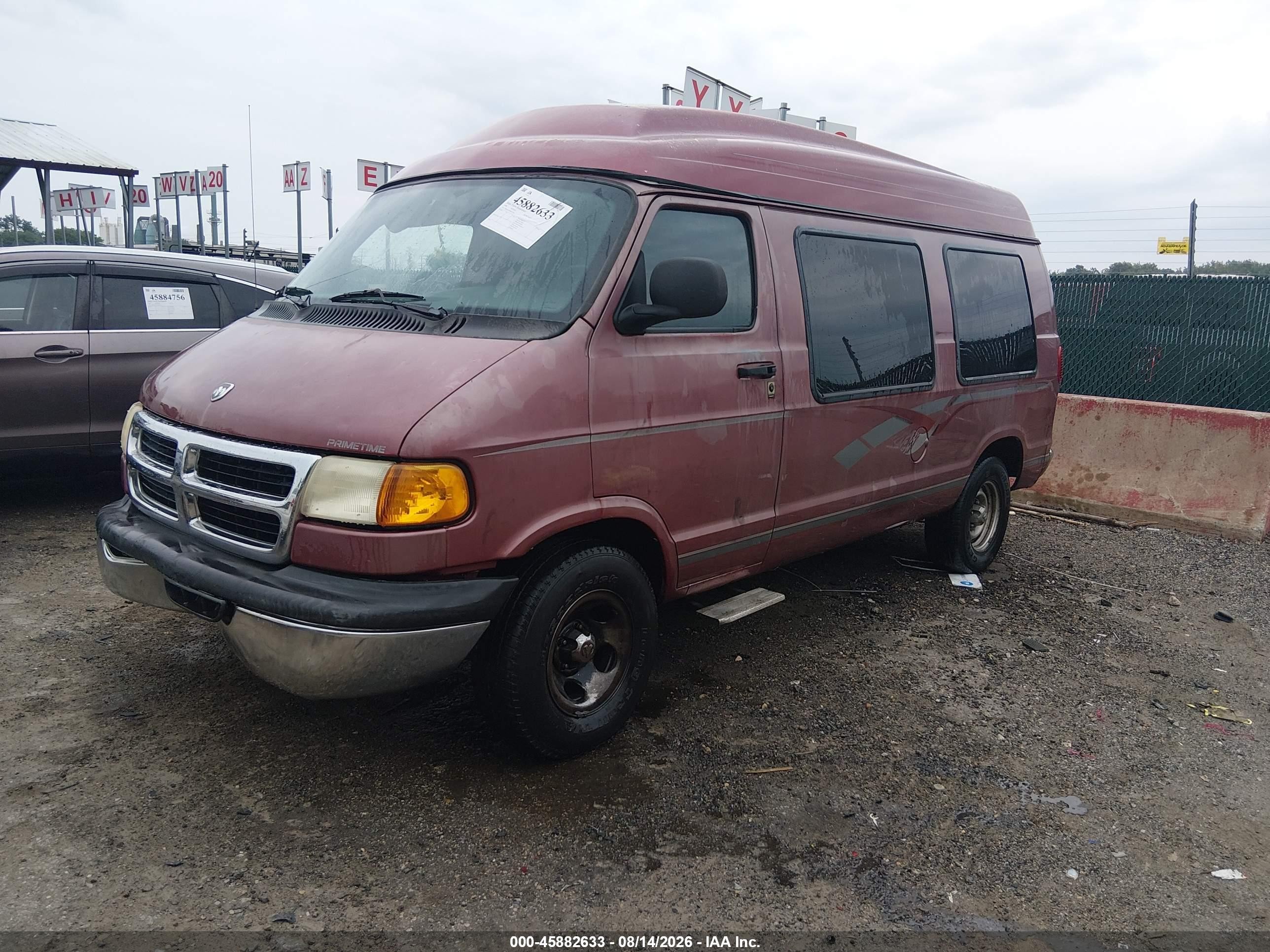 1998 Dodge Ram Van Commercial/conversion Red vin: 2B6HB11Y9WK137201