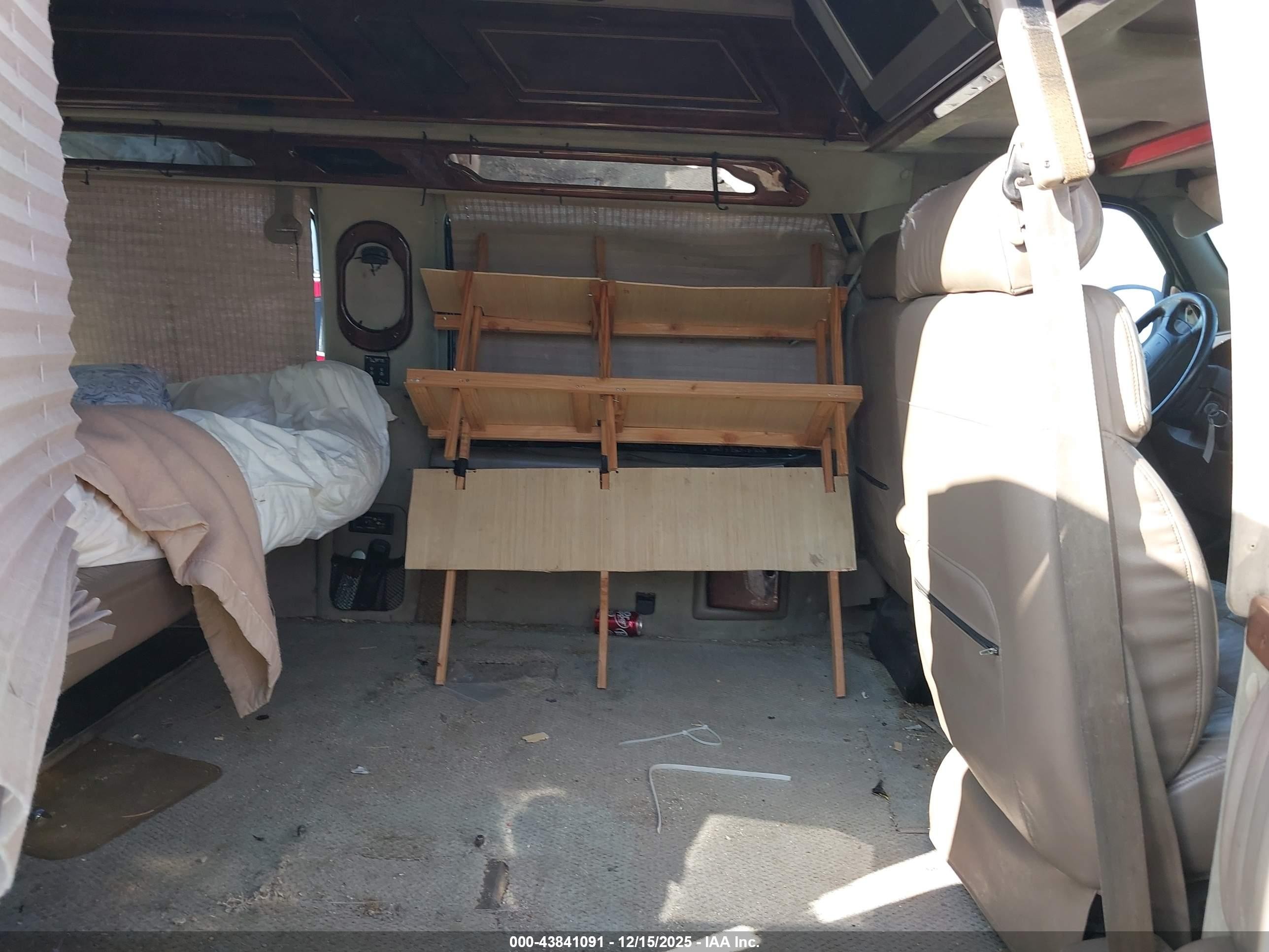 2002 Dodge Ram Van 1500 Conversion White vin: 2B6HB11Z02K143178