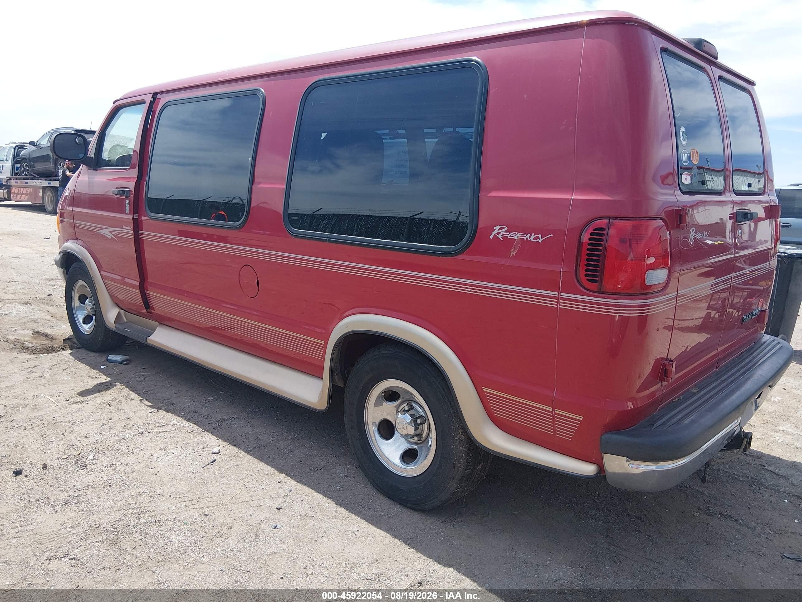 2002 Dodge Ram Van 1500 Conversion Red vin: 2B6HB11Z12K113610
