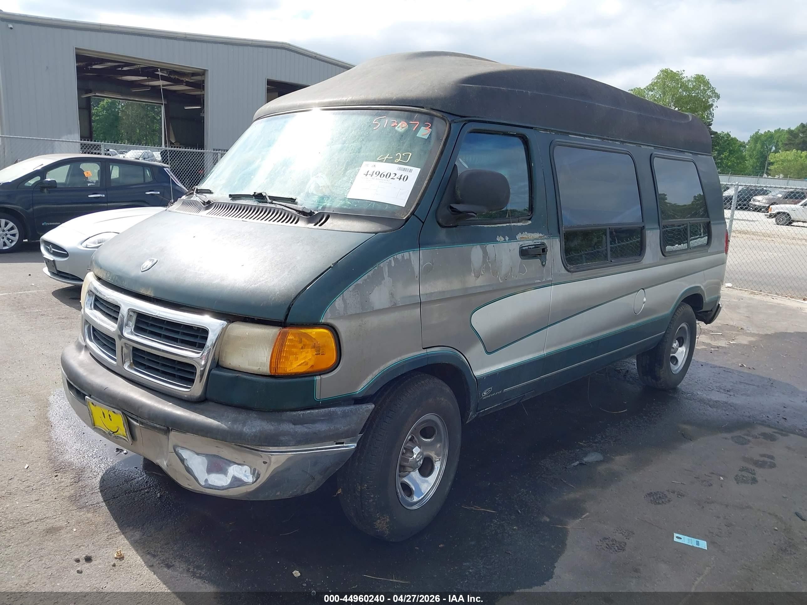 1999 Dodge Ram Van 1500 Commercial/conversion Green vin: 2B6HB11Z3XK512073