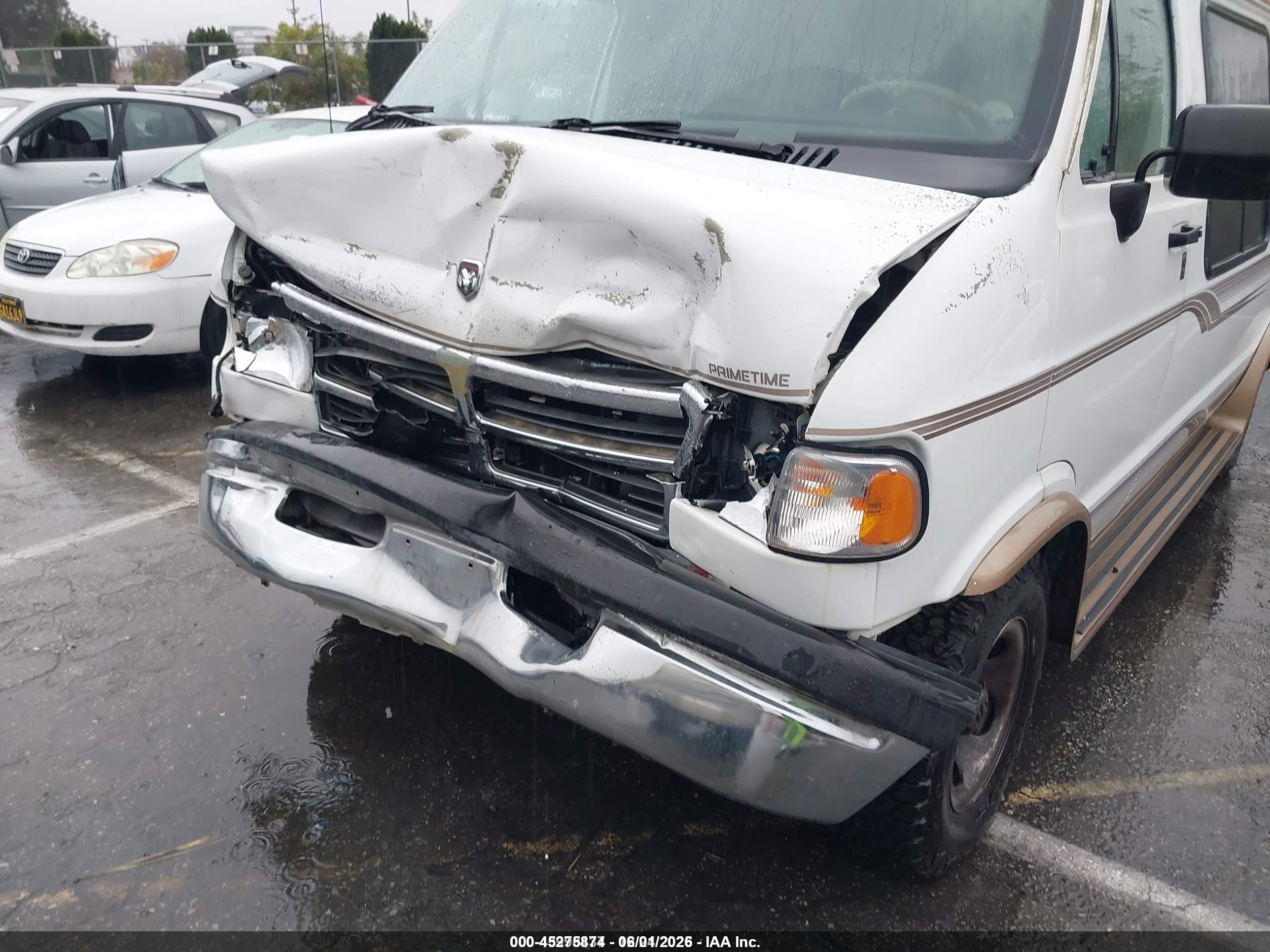 1996 Dodge Ram Van B2500 White vin: 2B6HB21Y0TK144460