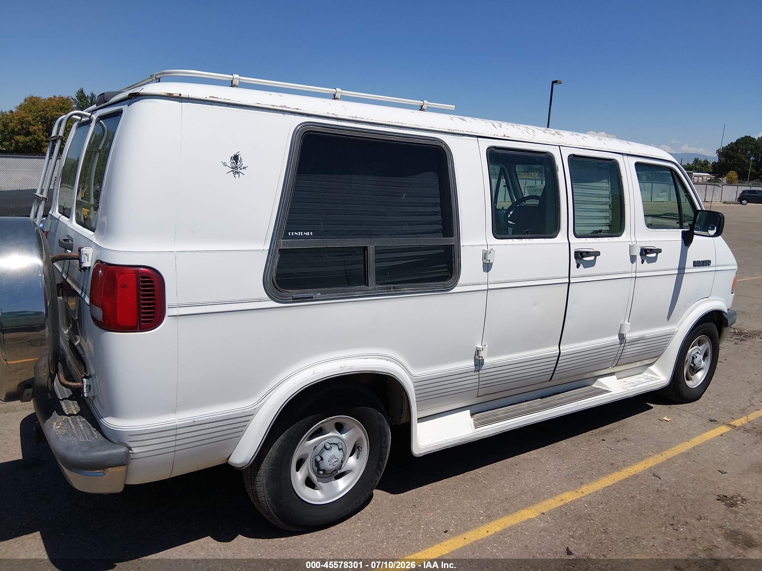 1994 Dodge Ram Van B250 White vin: 2B6HB21Y6RK166813