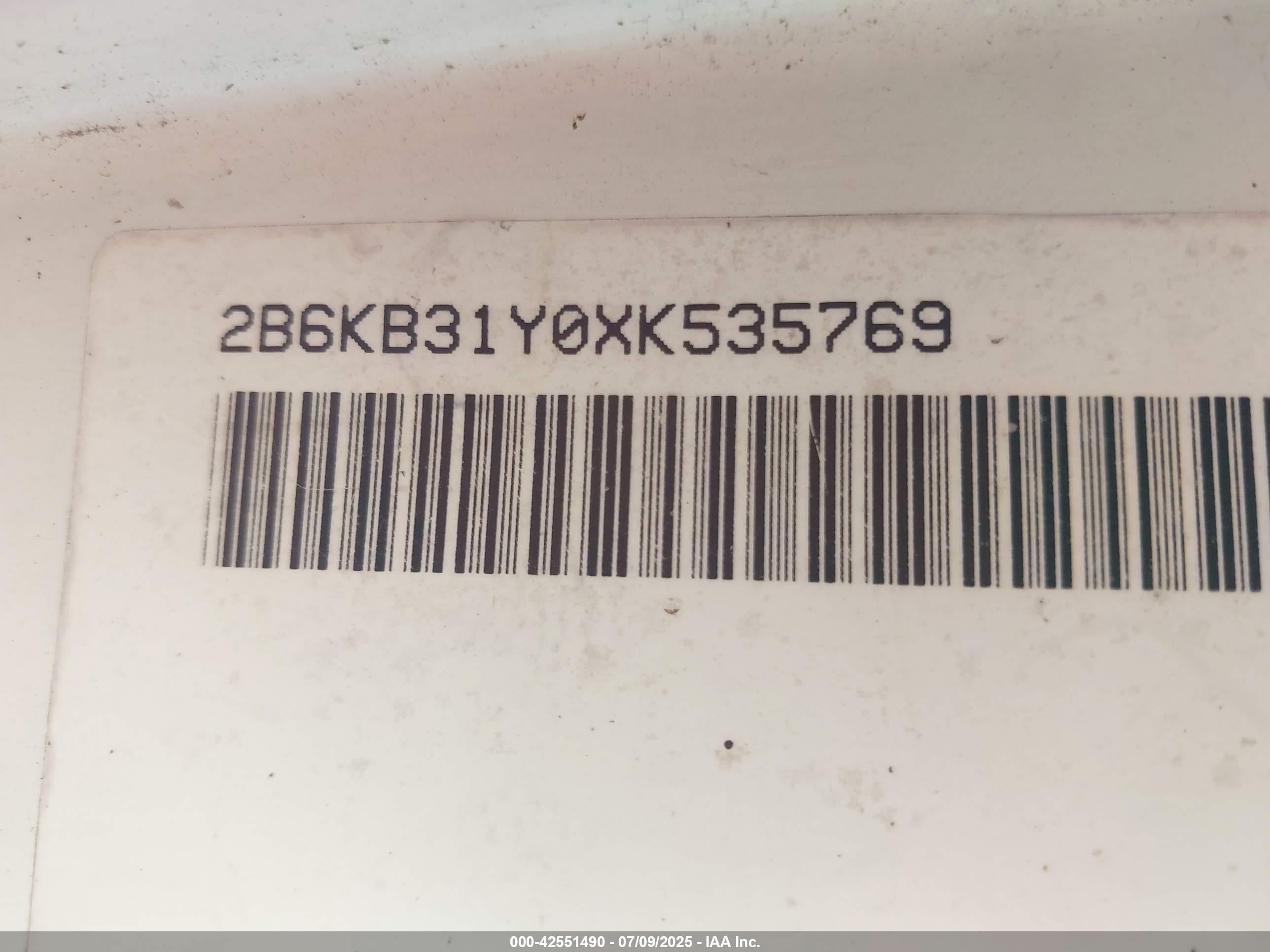 1999 Dodge Ram Van 3500 Commercial/conversion White vin: 2B6KB31Y0XK535769