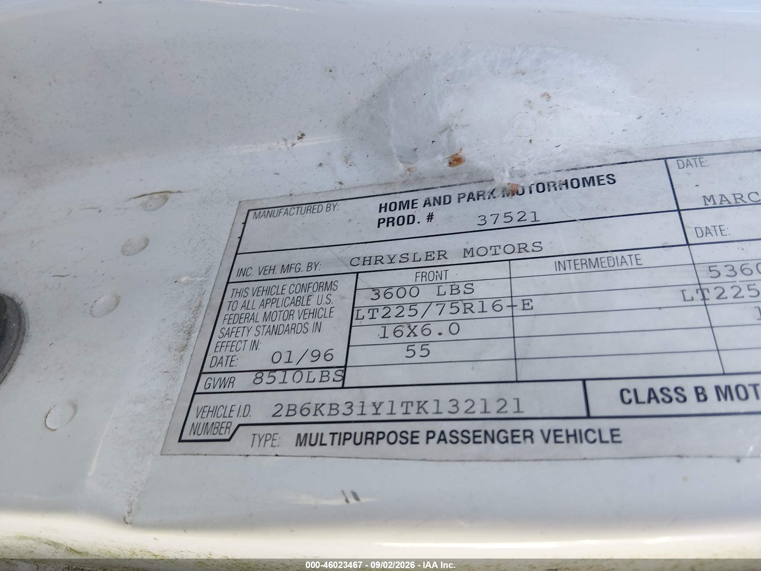 1996 Dodge Ram Van B3500 White vin: 2B6KB31Y1TK132121