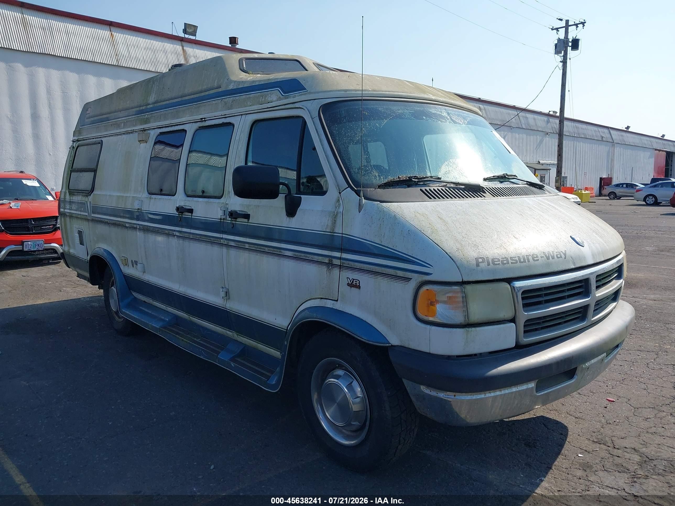 1995 Dodge Ram Van B3500 White vin: 2B6KB31Y7SK522056