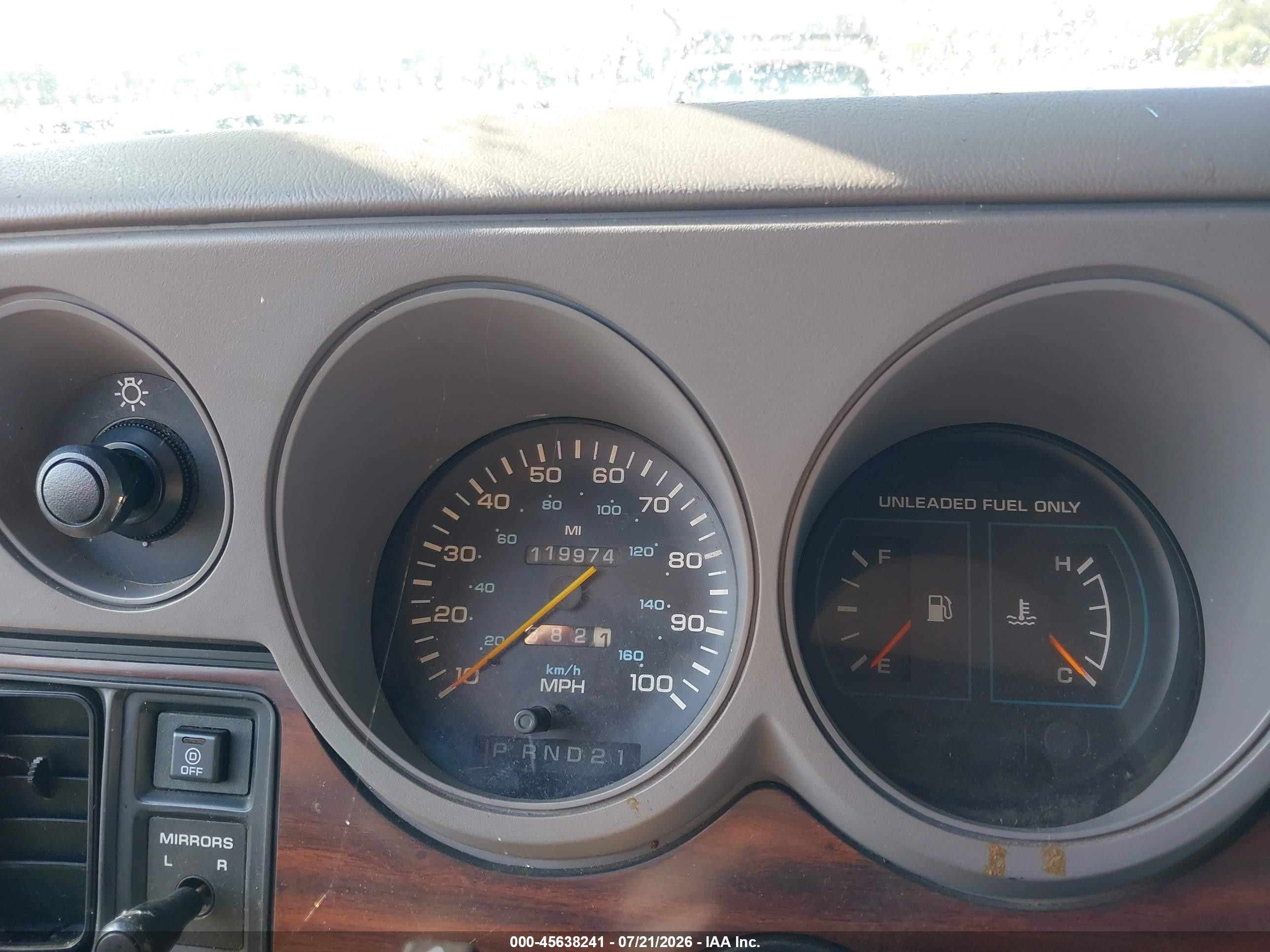 1995 Dodge Ram Van B3500 White vin: 2B6KB31Y7SK522056