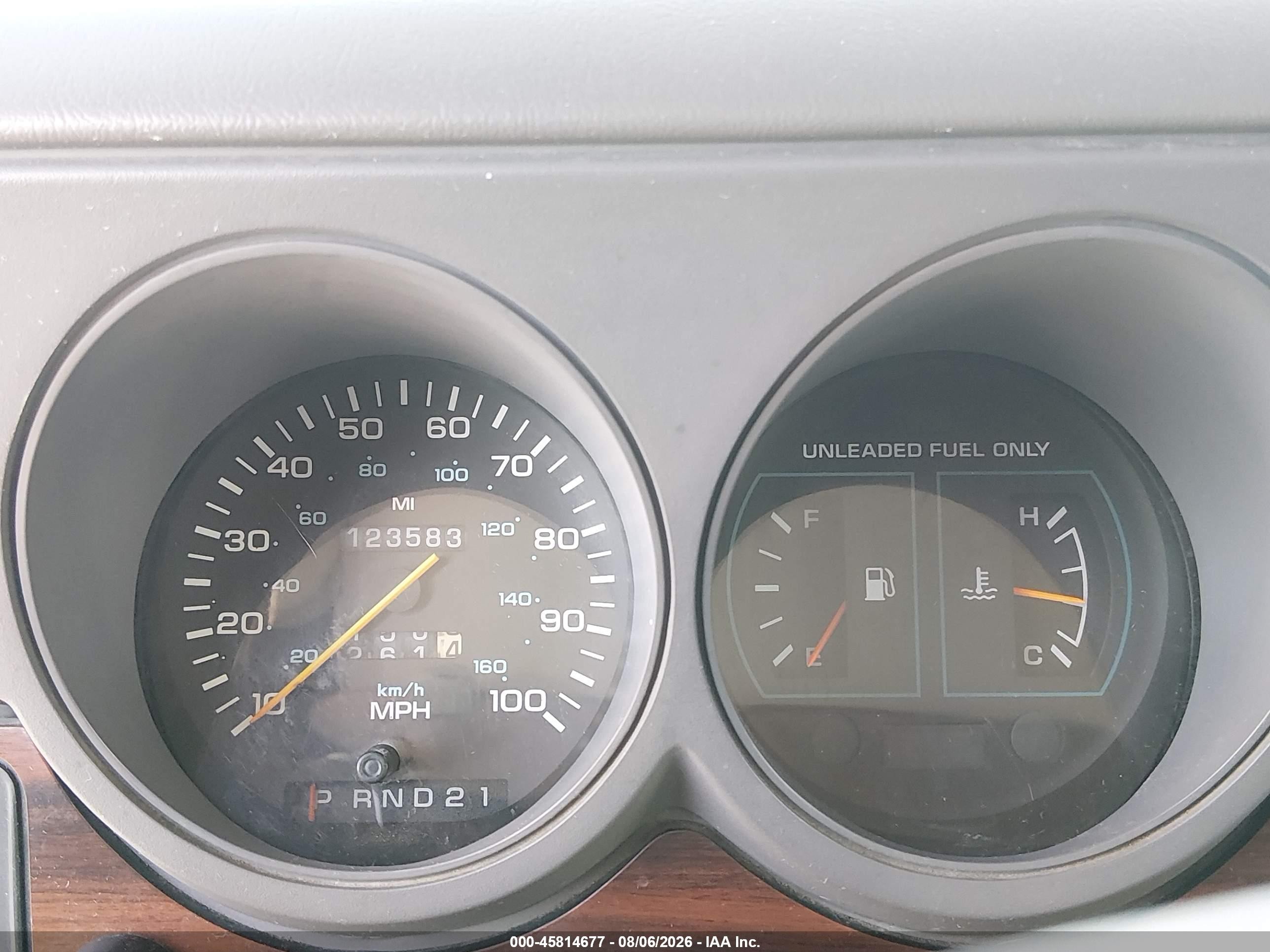 1995 Dodge Ram Van B3500 White vin: 2B6KB31Z9SK538073