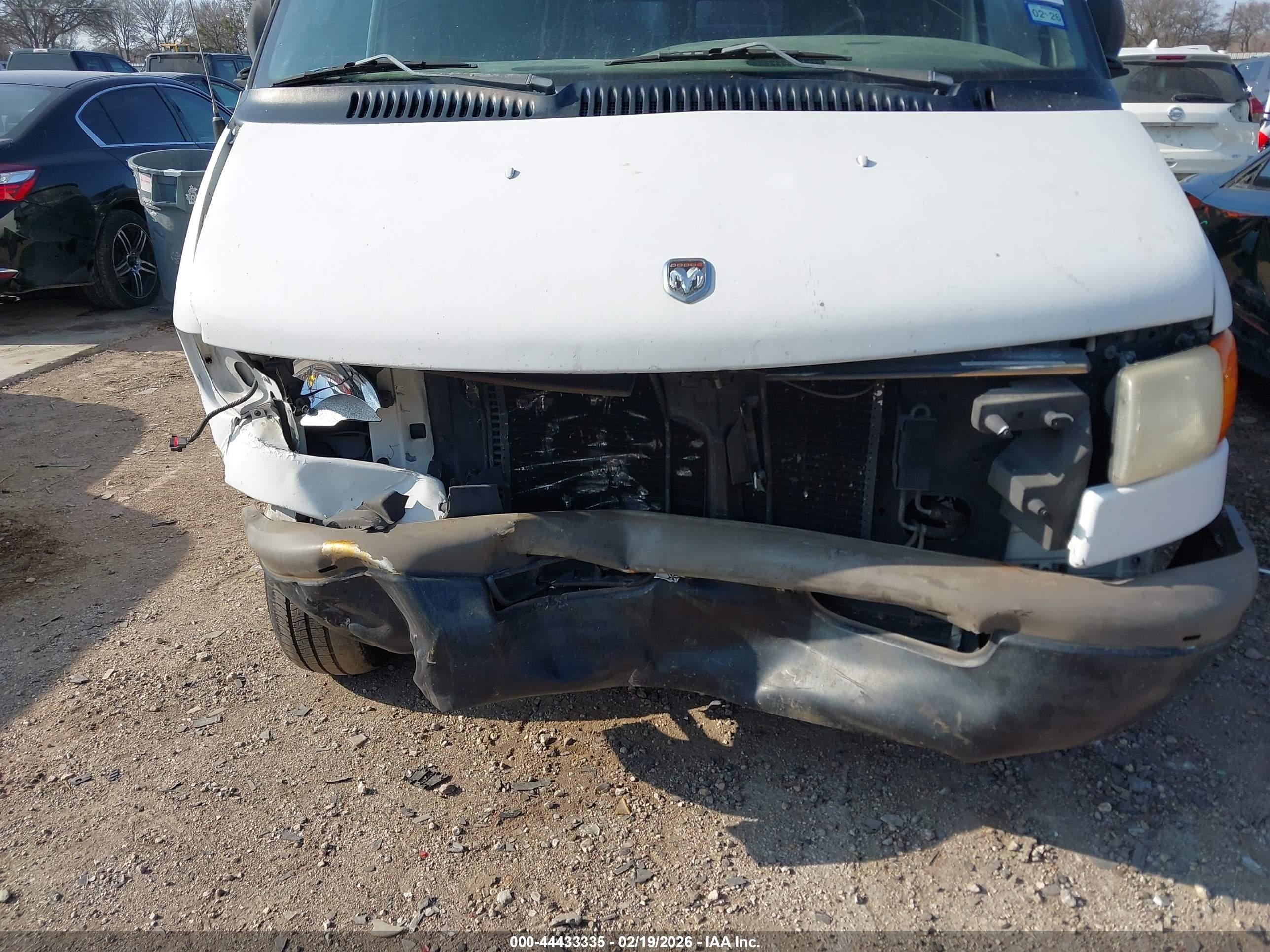2001 Dodge Ram Van 1500 Conversion Белый vin: 2B7HB11X71K543876
