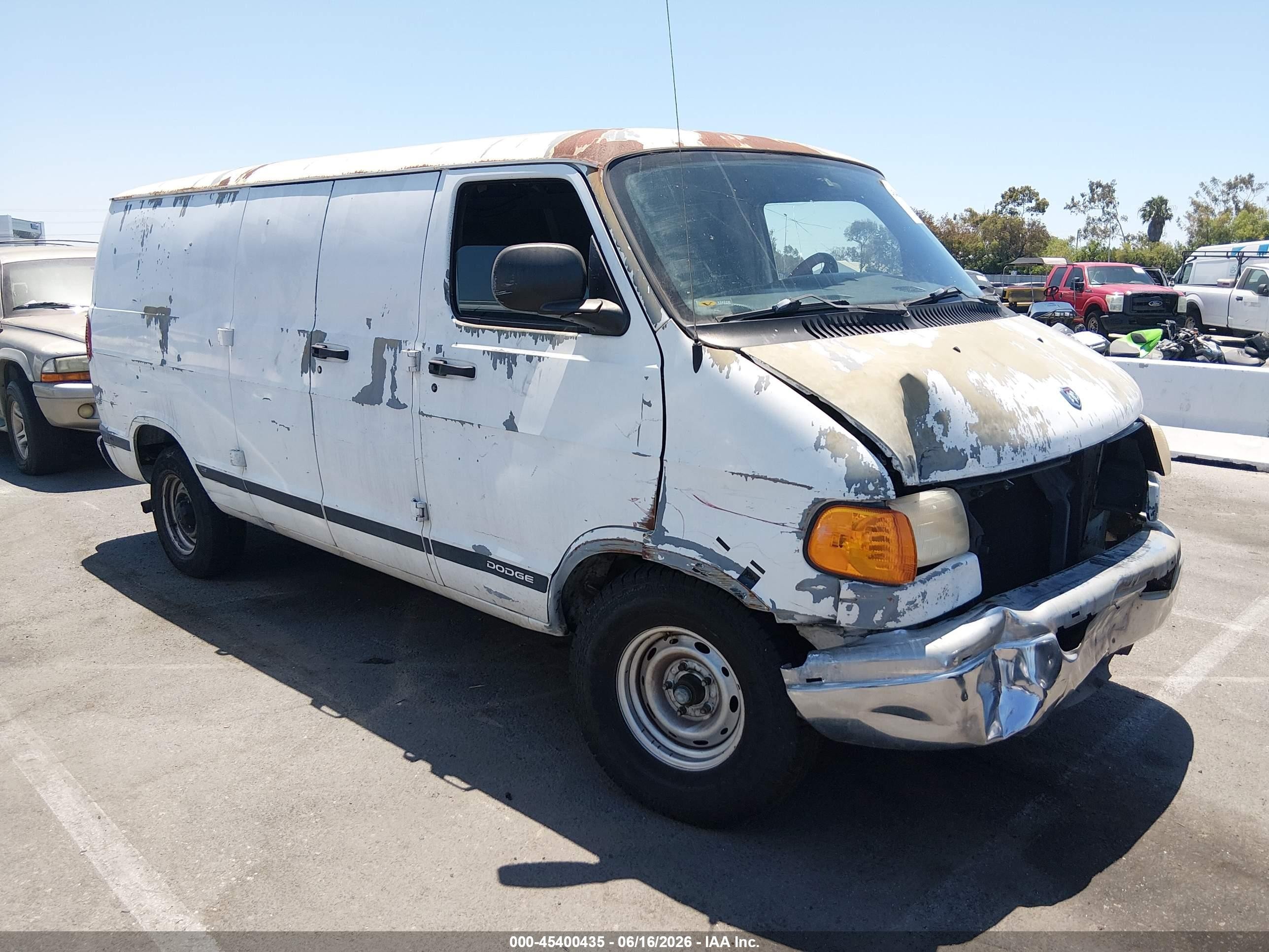 2001 Dodge Ram Van 1500 Conversion Белый vin: 2B7HB11Y11K508601