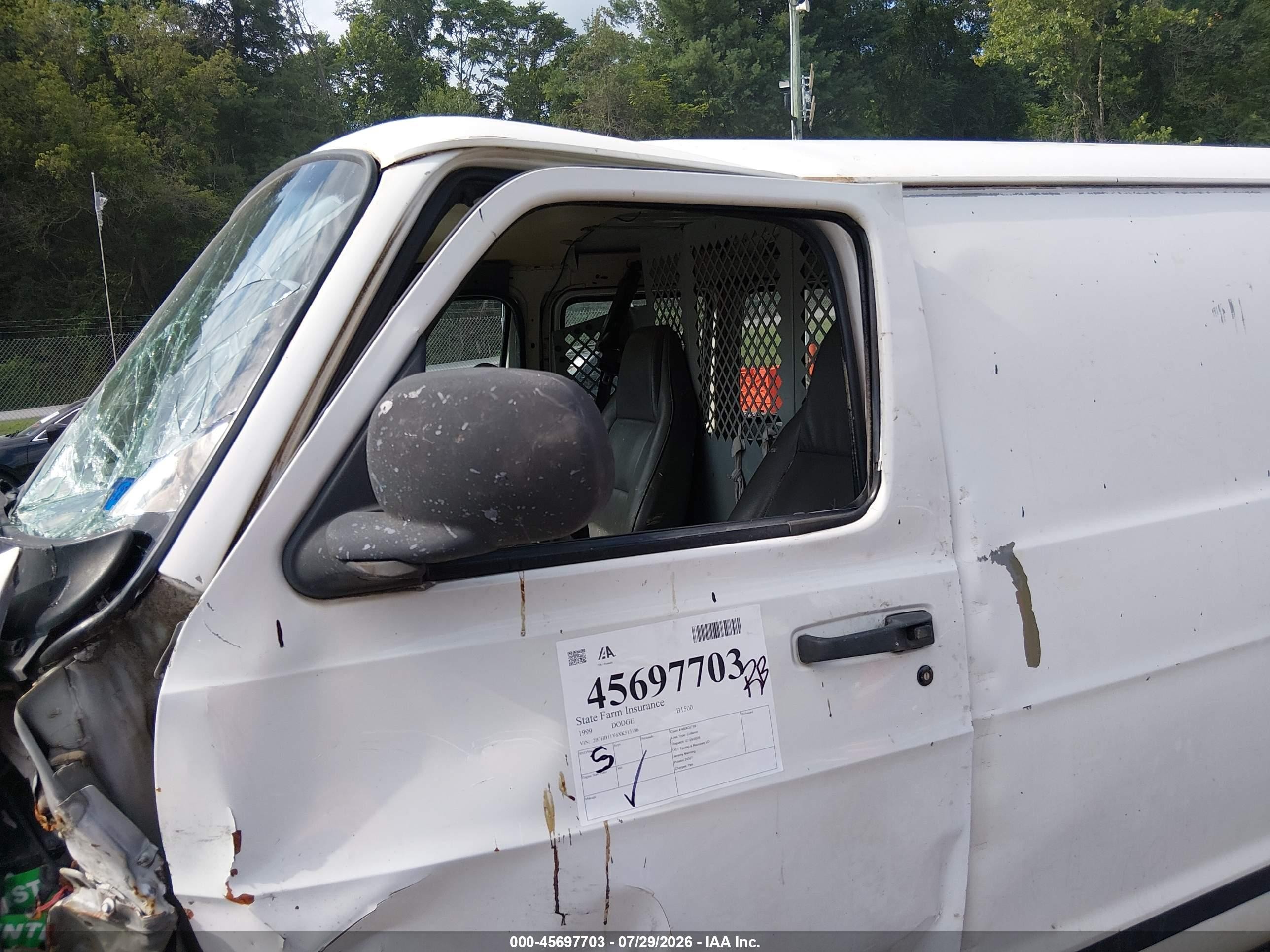 1999 Dodge Ram Van 1500 Commercial/conversion White vin: 2B7HB11Y6XK513186