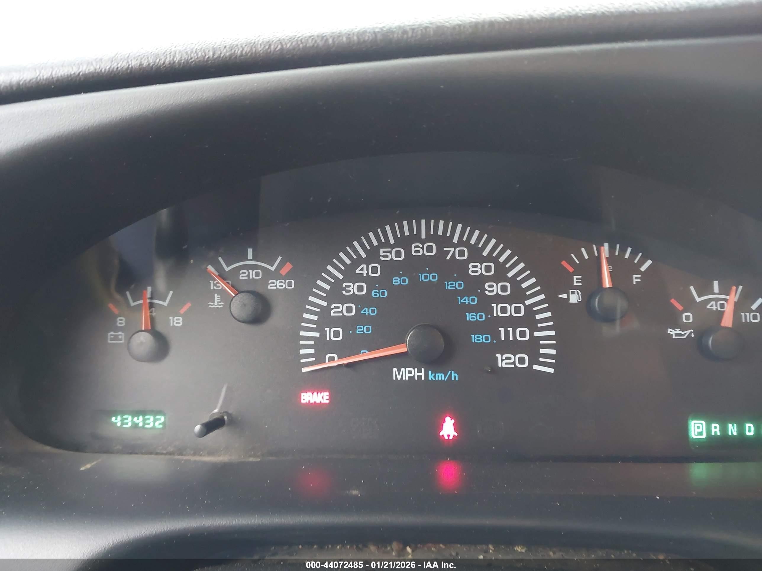 2001 Dodge Ram Van 1500 Conversion Белый vin: 2B7HB11Y81K553583