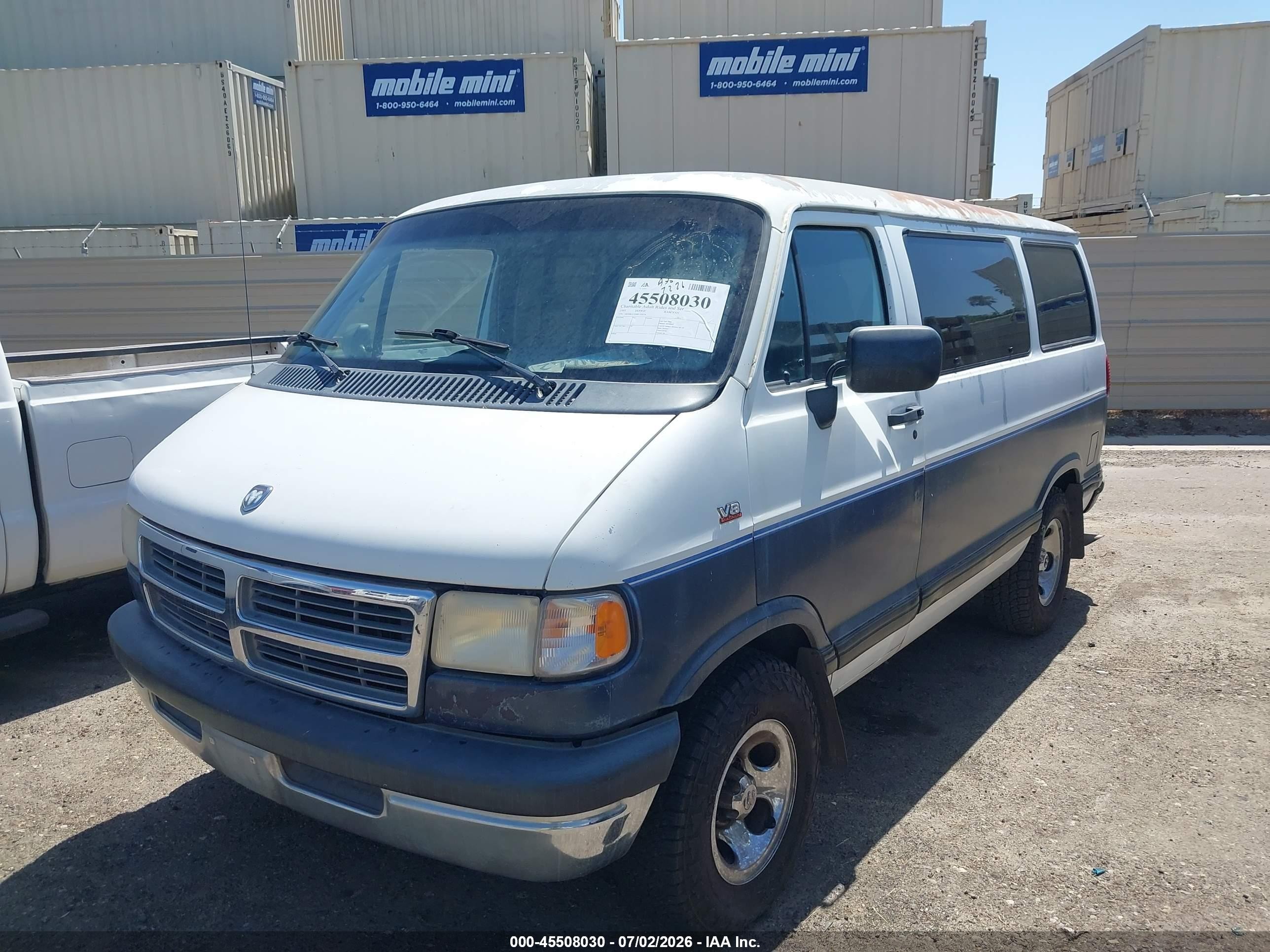 1995 Dodge Ram Van B2500 White vin: 2B7HB21Y0SK520276