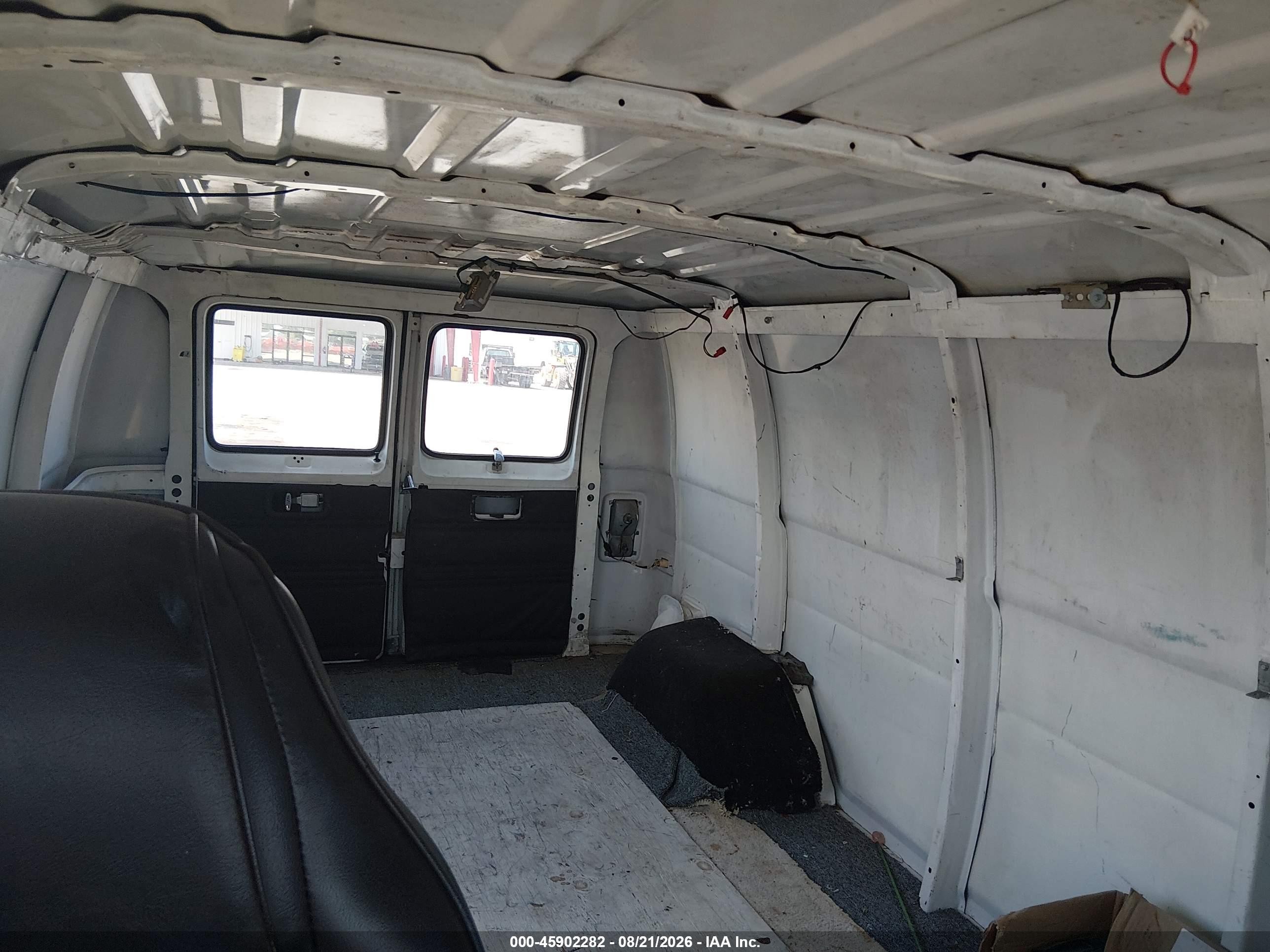 1990 Dodge Ram Van B250 Белый vin: 2B7HB21Y3LK700191