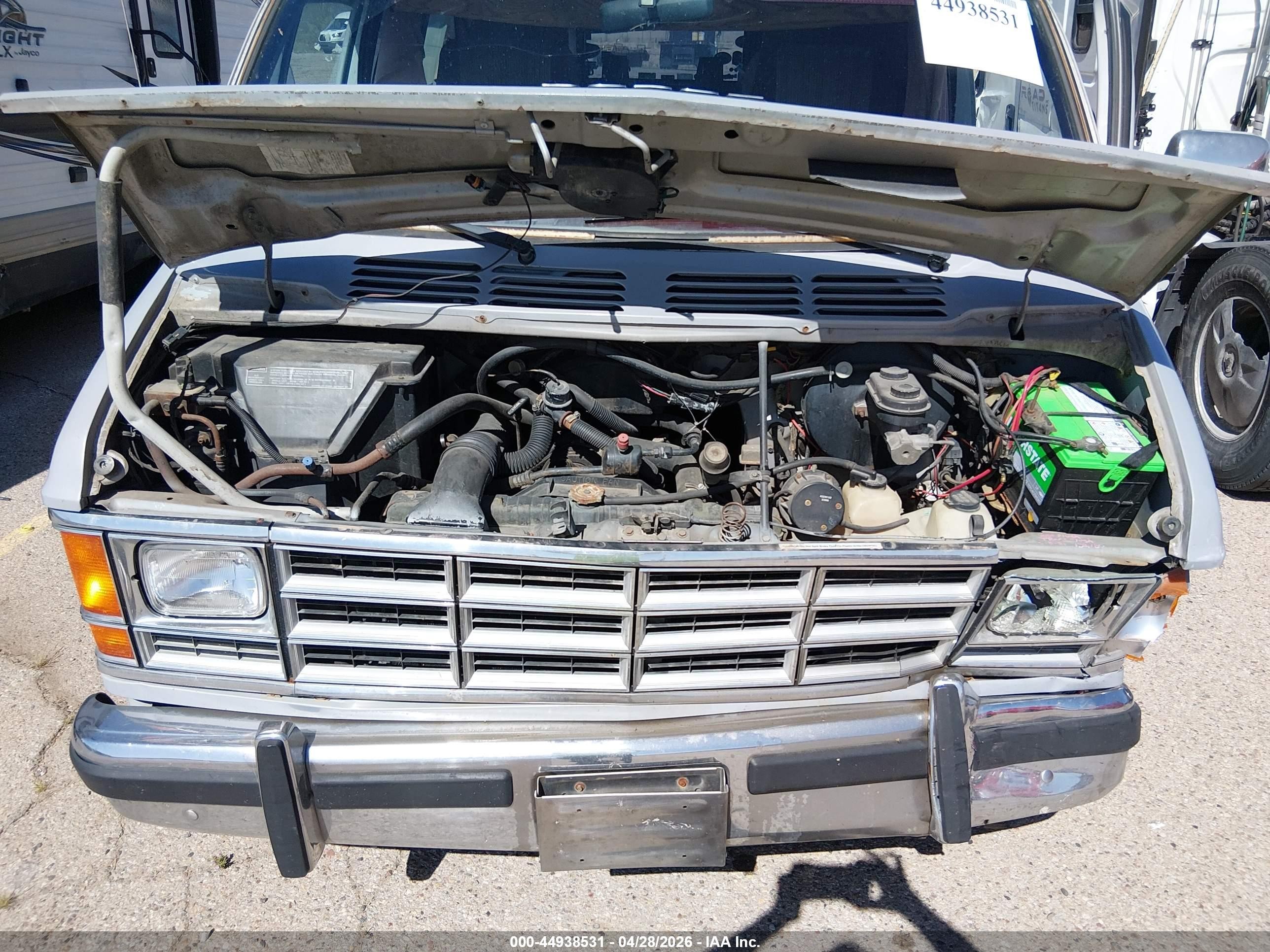 1990 Dodge Ram Van B250 Серый vin: 2B7HB21Y9LK710997
