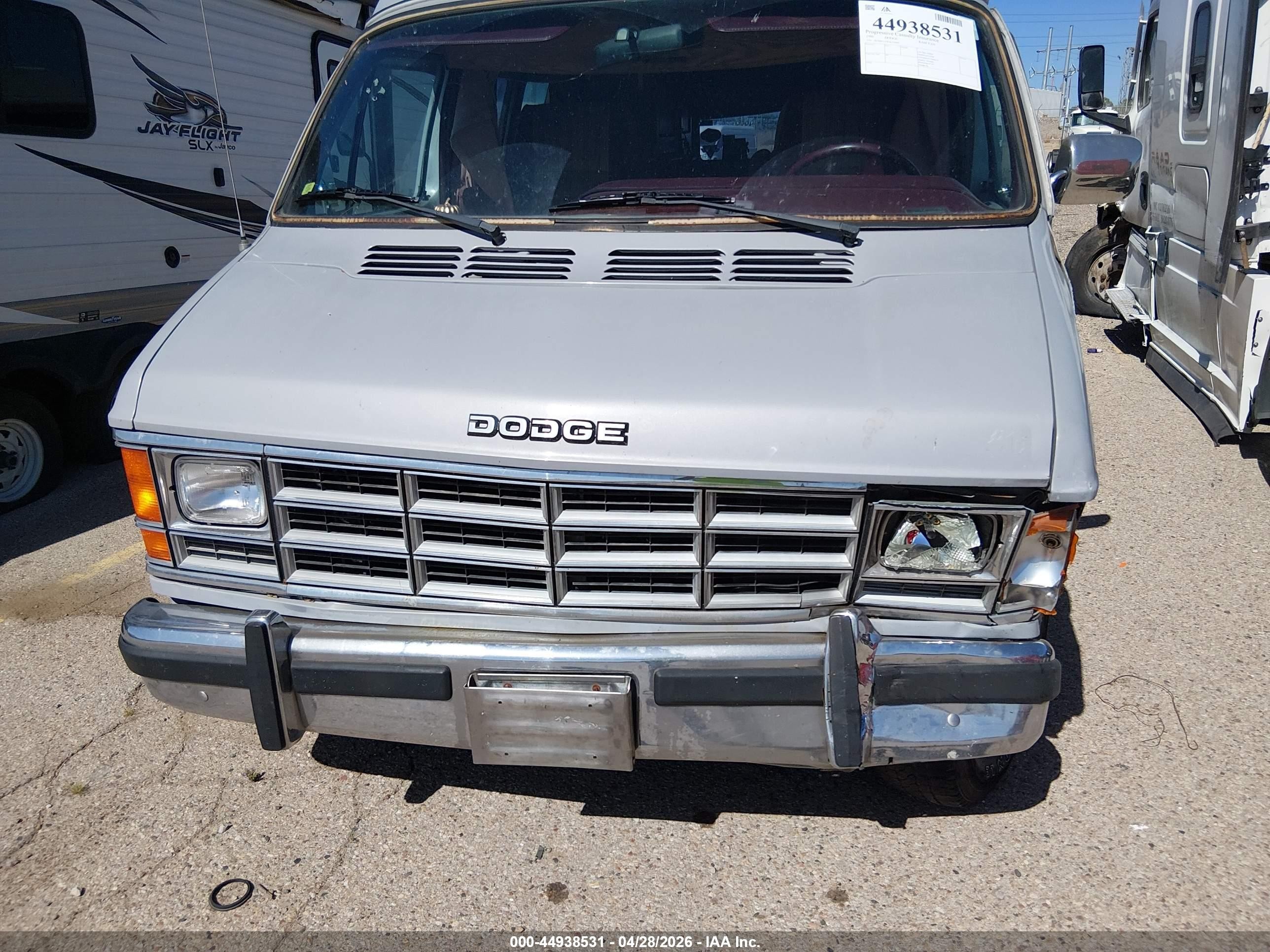 1990 Dodge Ram Van B250 Серый vin: 2B7HB21Y9LK710997