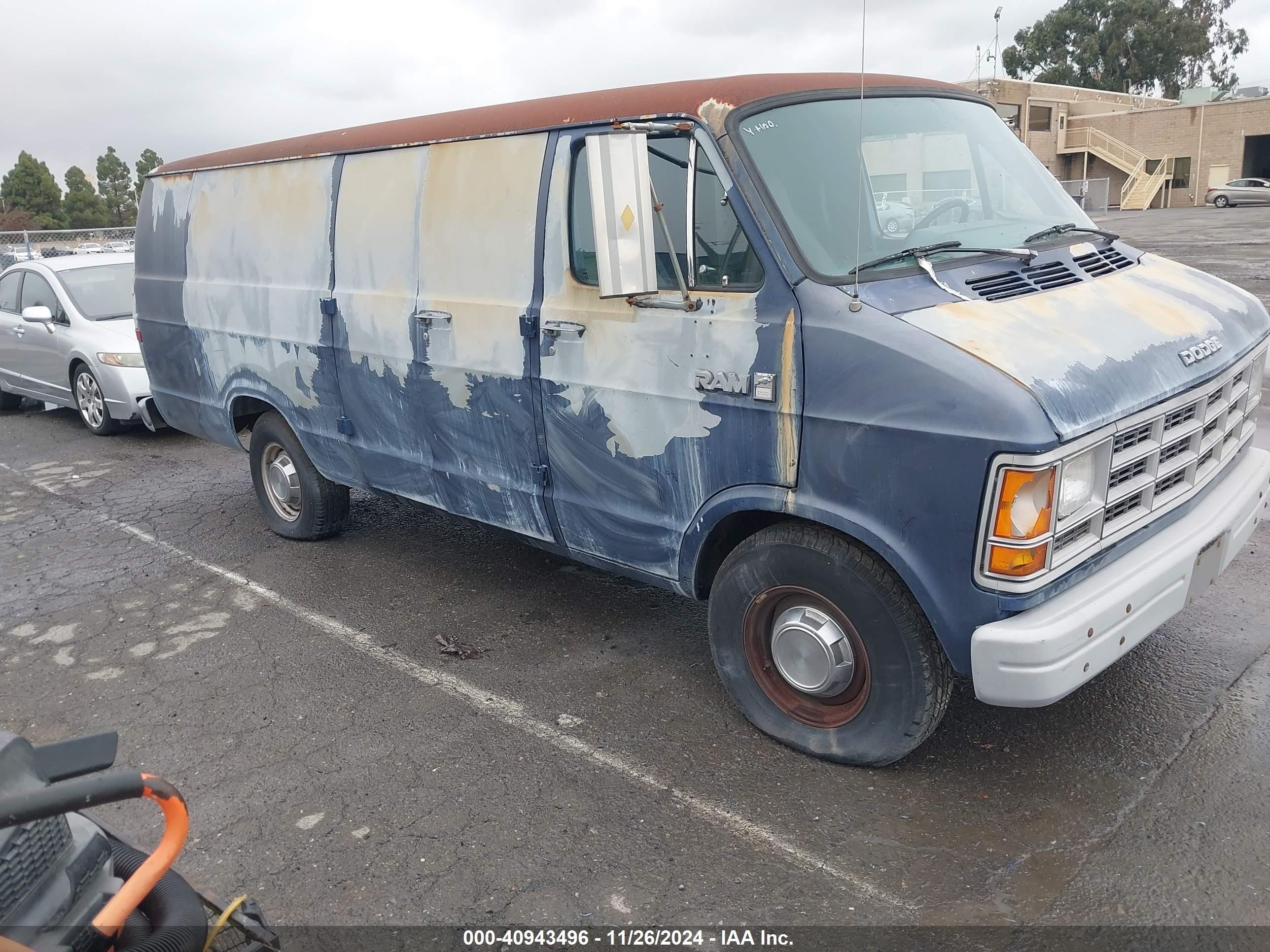 1990 Dodge Ram Van B250 Синий vin: 2B7HB21Z4LK752776